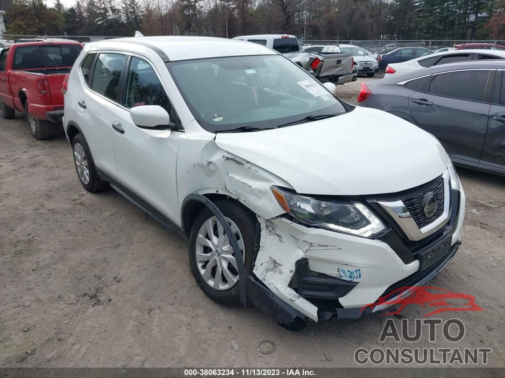 NISSAN ROGUE 2018 - KNMAT2MV0JP572580