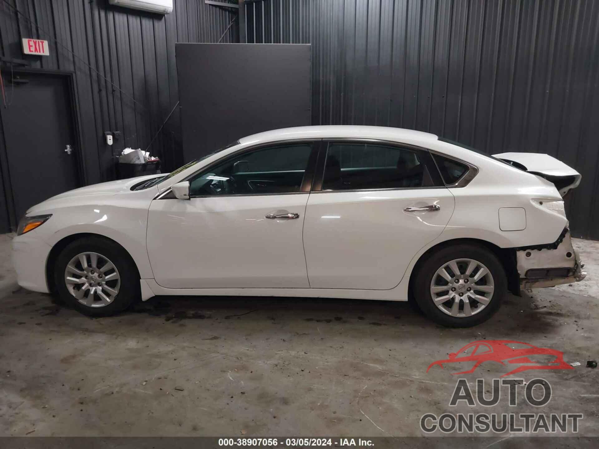 NISSAN ALTIMA 2017 - 1N4AL3AP9HN311018