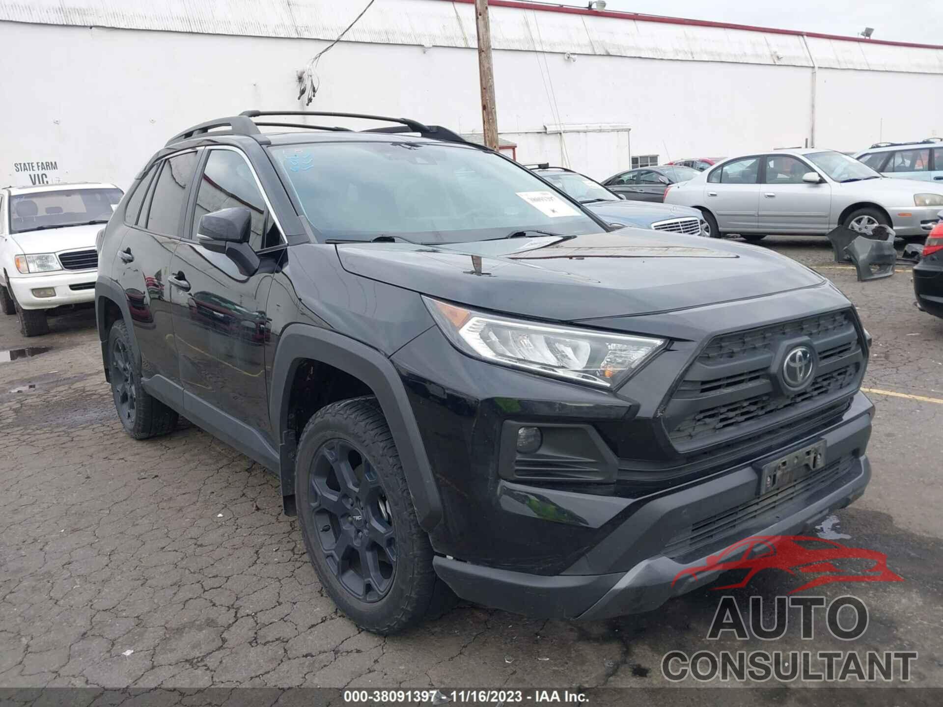 TOYOTA RAV4 2020 - 2T3J1RFV0LC068504