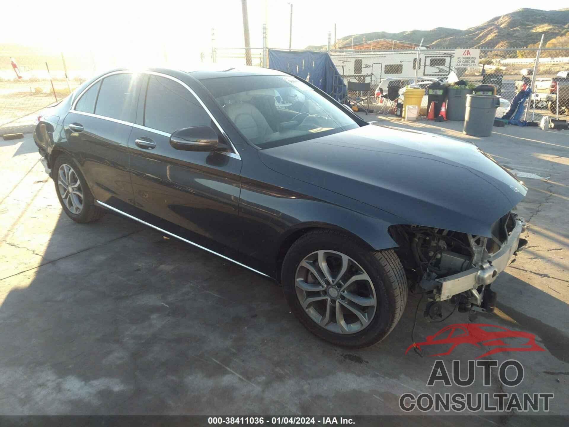 MERCEDES-BENZ C 300 2016 - 55SWF4JB2GU111532