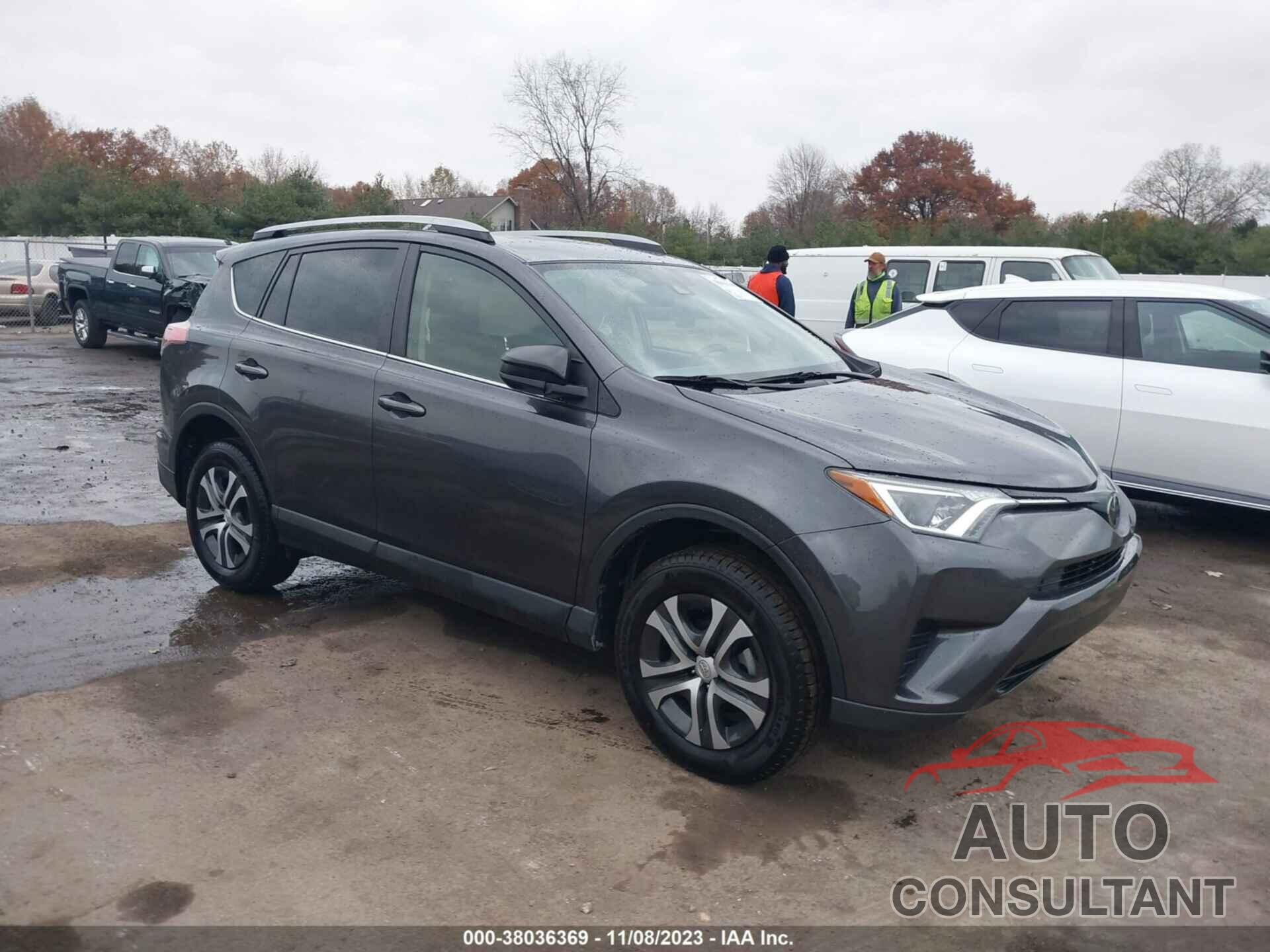 TOYOTA RAV4 2018 - JTMZFREV0JJ159255