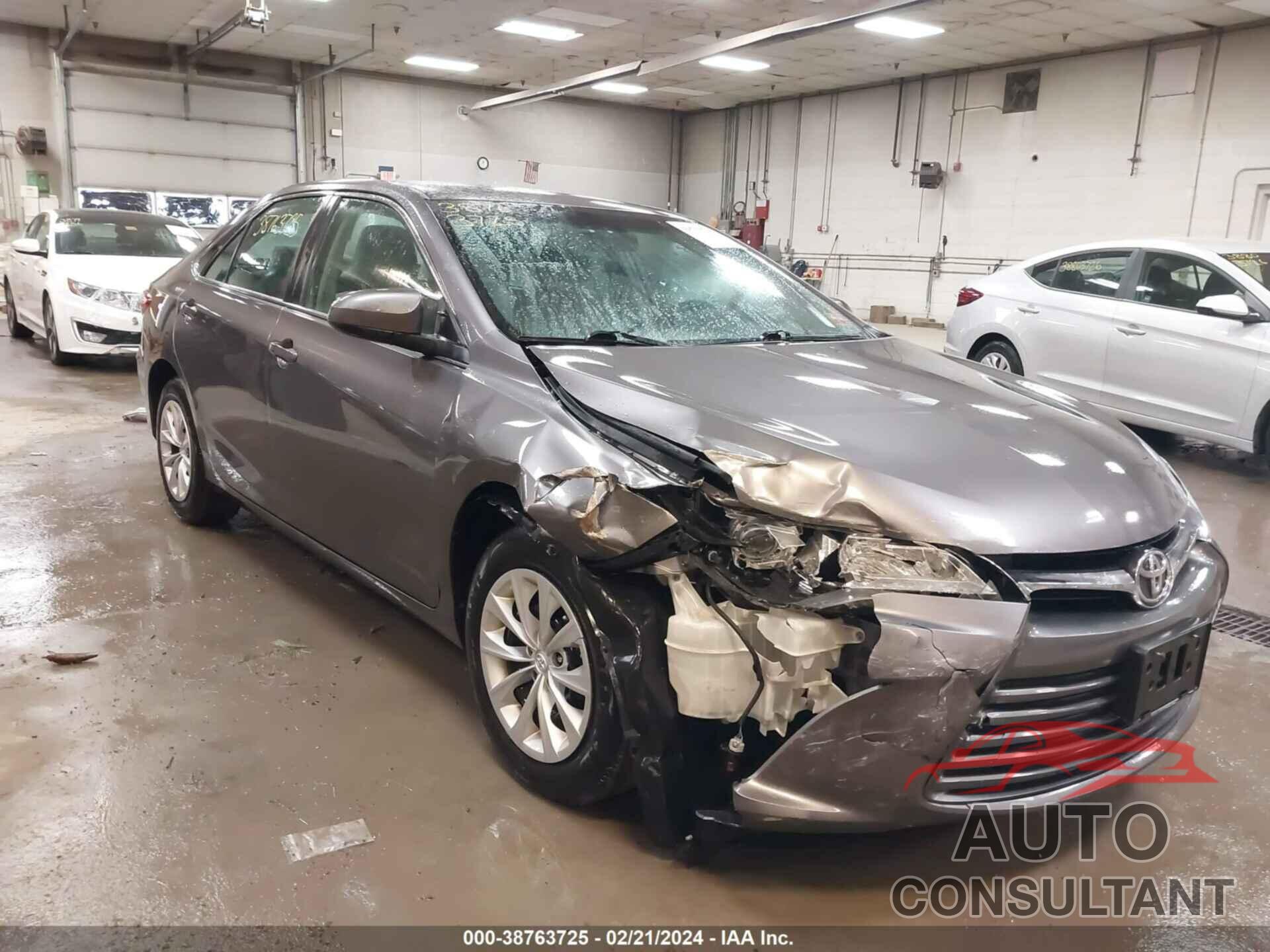TOYOTA CAMRY 2017 - 4T1BF1FK6HU621619