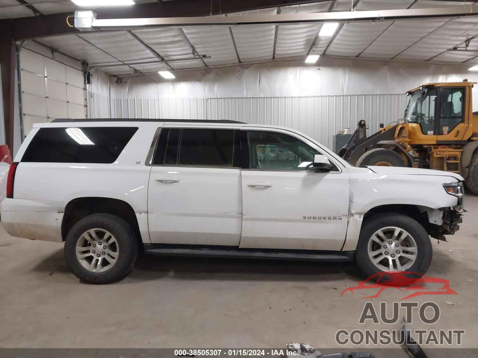 CHEVROLET SUBURBAN 2019 - 1GNSKHKC9KR208280