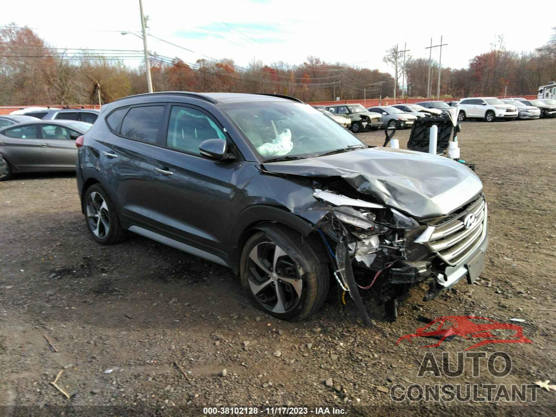 HYUNDAI TUCSON 2018 - KM8J3CA21JU675603