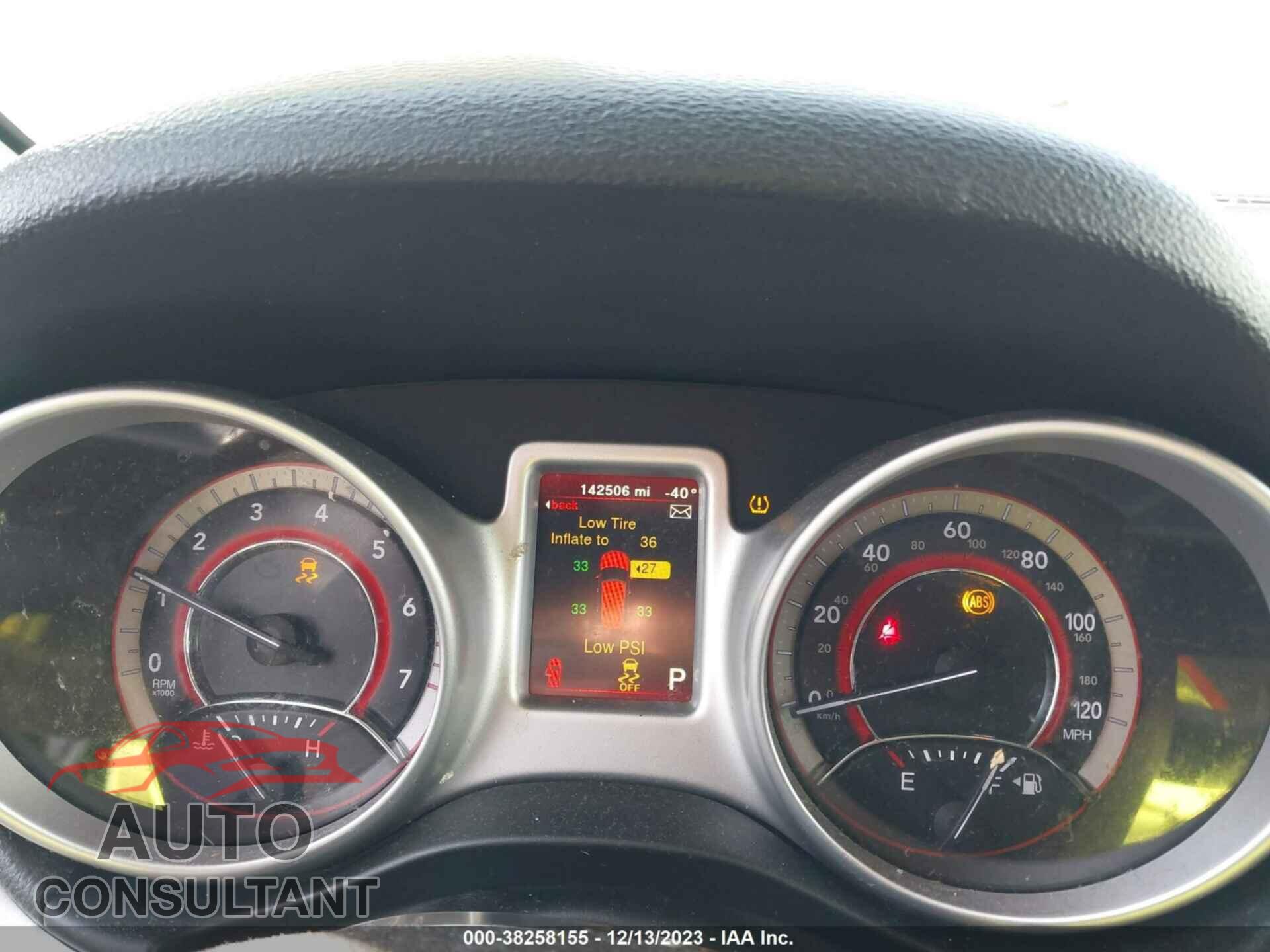 DODGE JOURNEY 2017 - 3C4PDCBG2HT526823