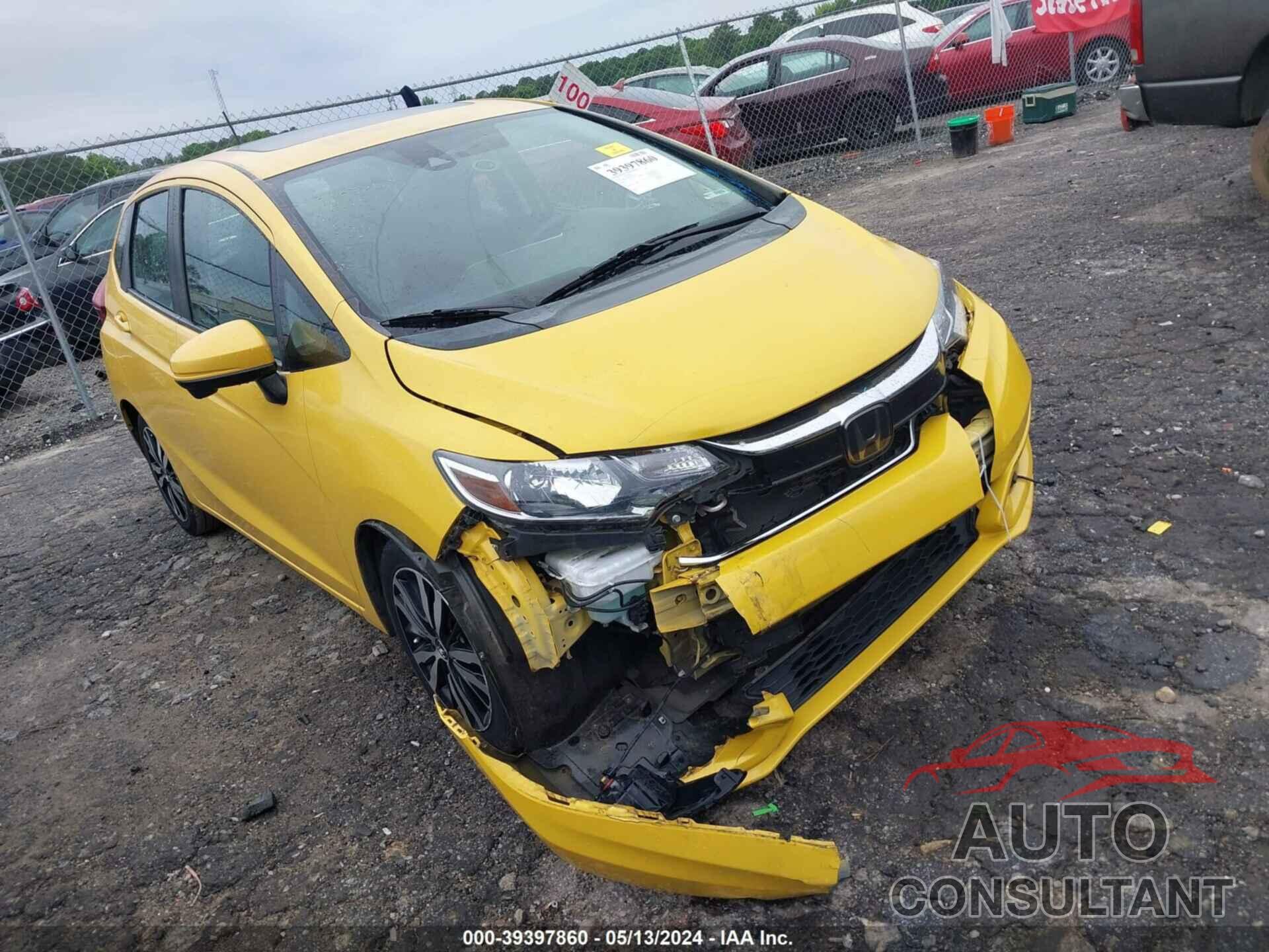 HONDA FIT 2018 - 3HGGK5H84JM729361