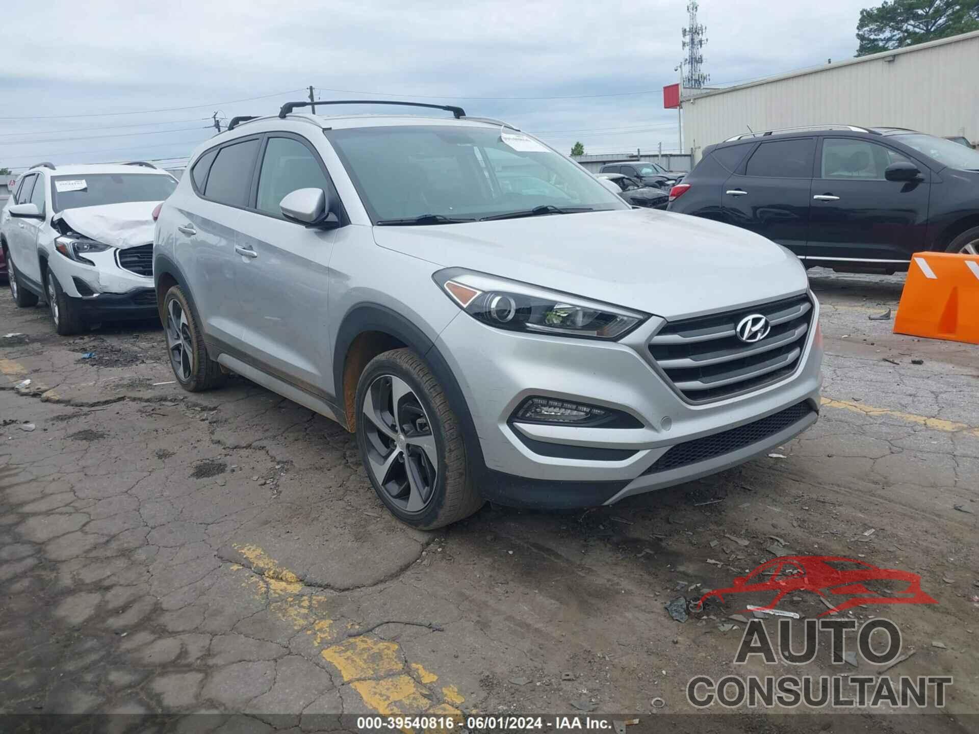 HYUNDAI TUCSON 2017 - KM8J33A24HU514639