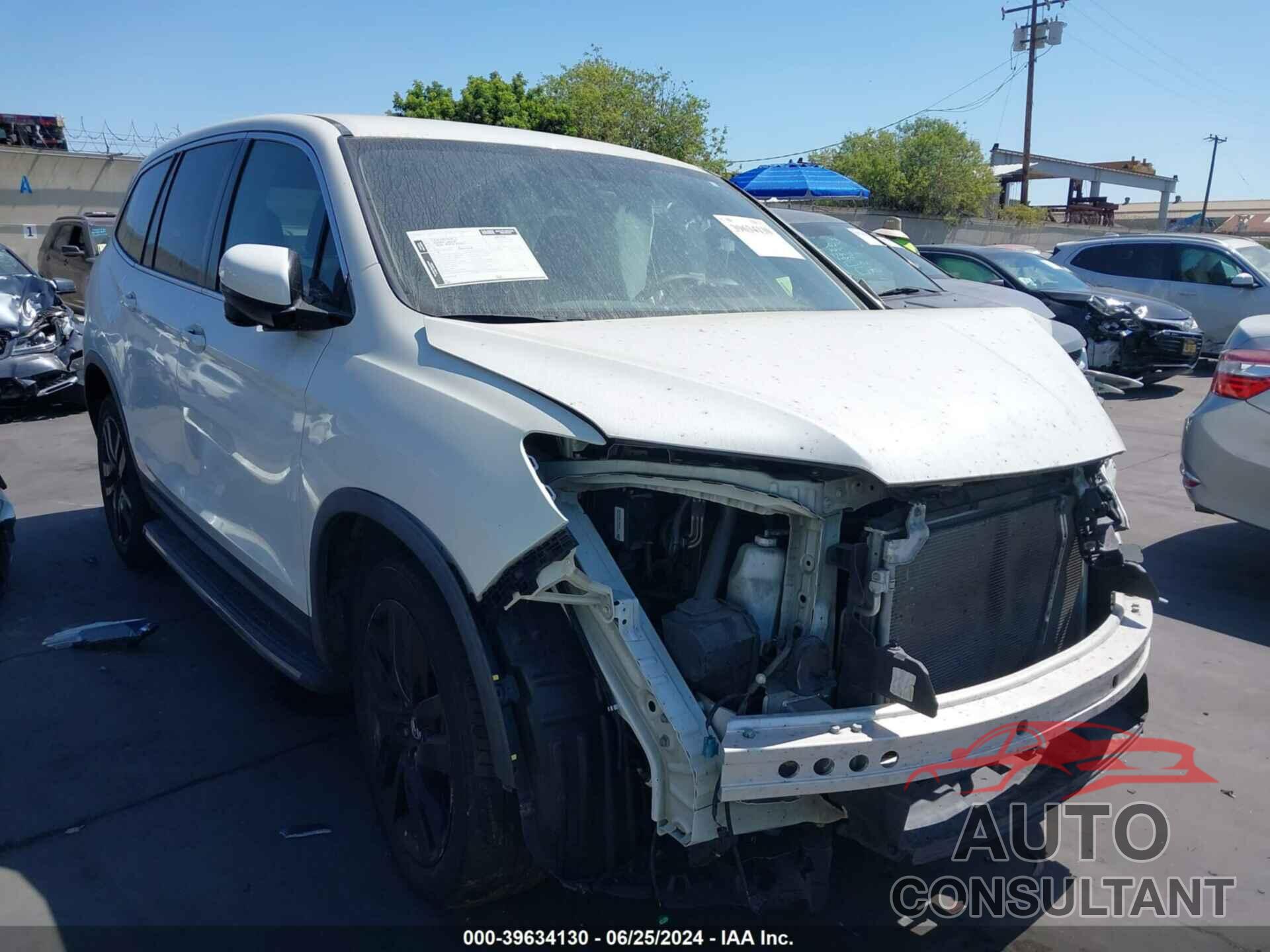 HONDA PILOT 2017 - 5FNYF5H30HB011302