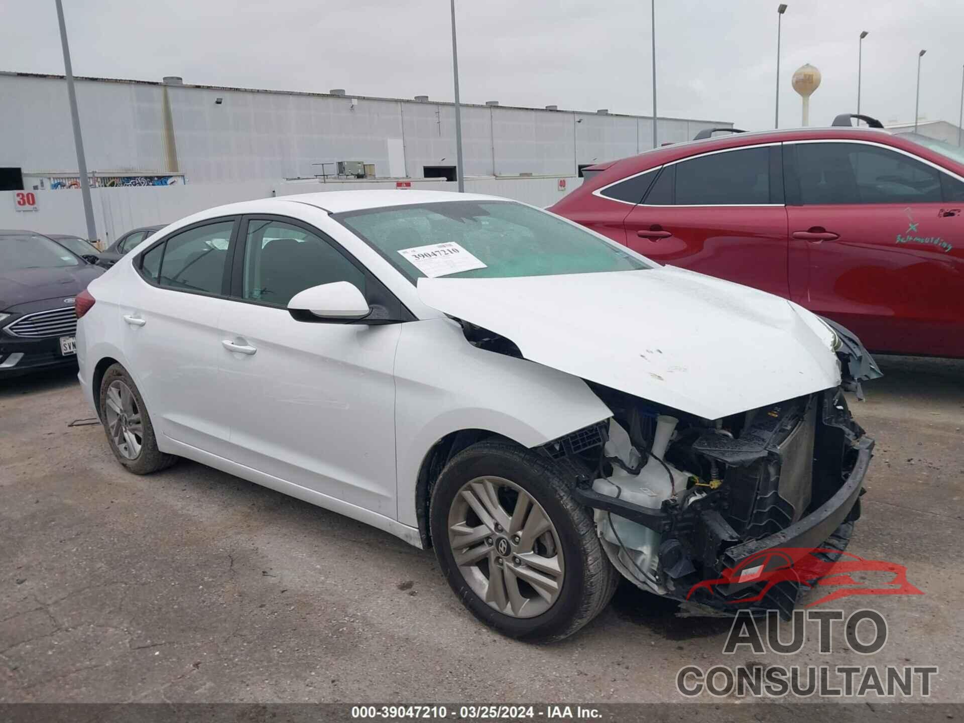 HYUNDAI ELANTRA 2019 - 5NPD84LF9KH444940