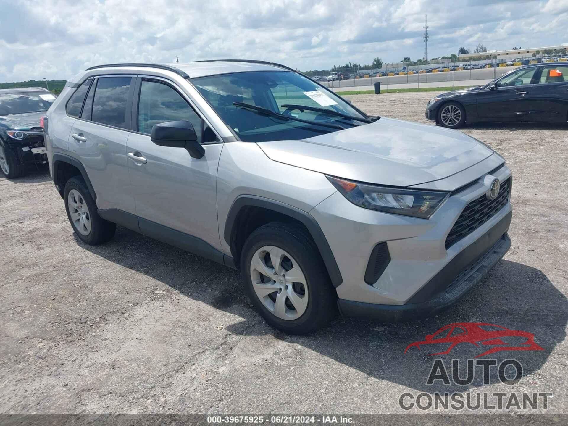 TOYOTA RAV4 2021 - 2T3H1RFV0MW135990