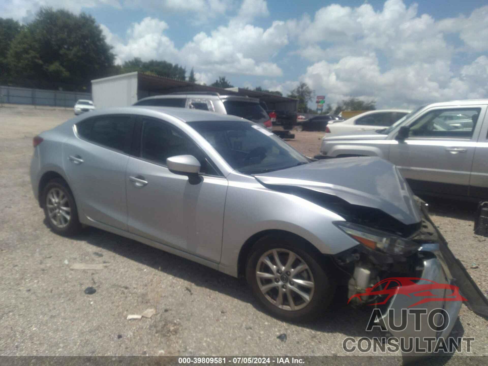 MAZDA MAZDA3 2017 - 3MZBN1U78HM137233