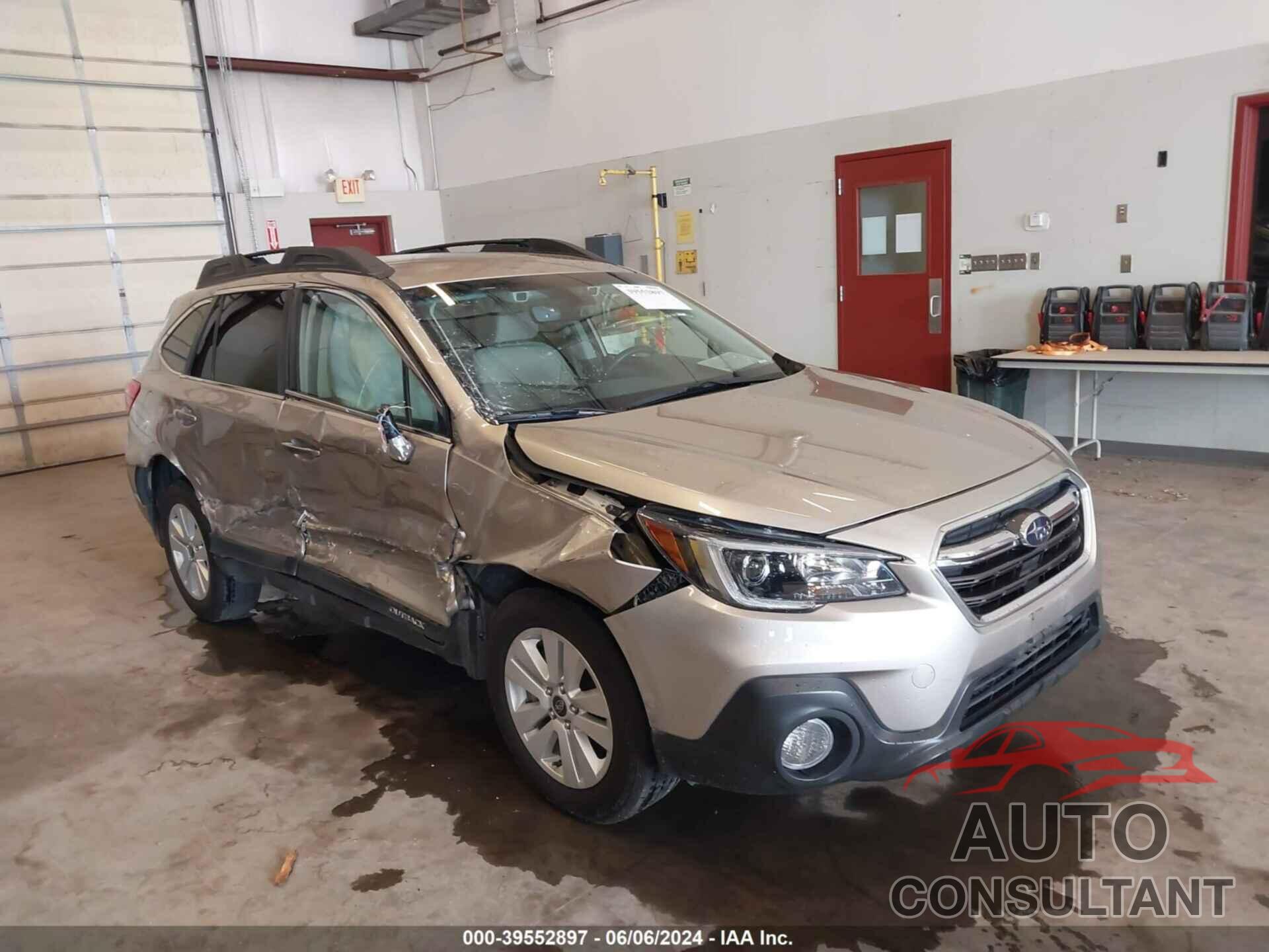 SUBARU OUTBACK 2018 - 4S4BSAFC0J3204156