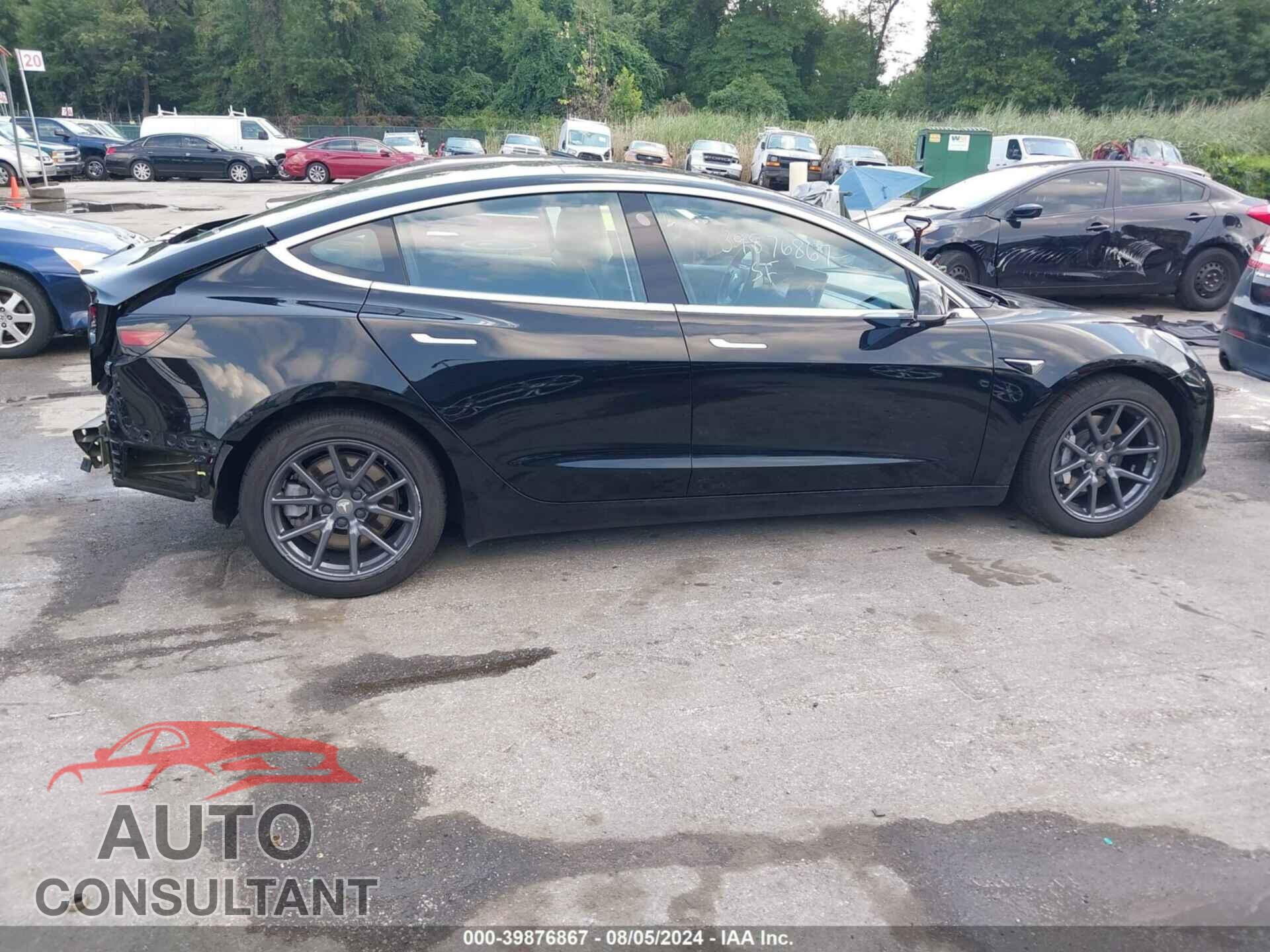 TESLA MODEL 3 2018 - 5YJ3E1EB8JF054079