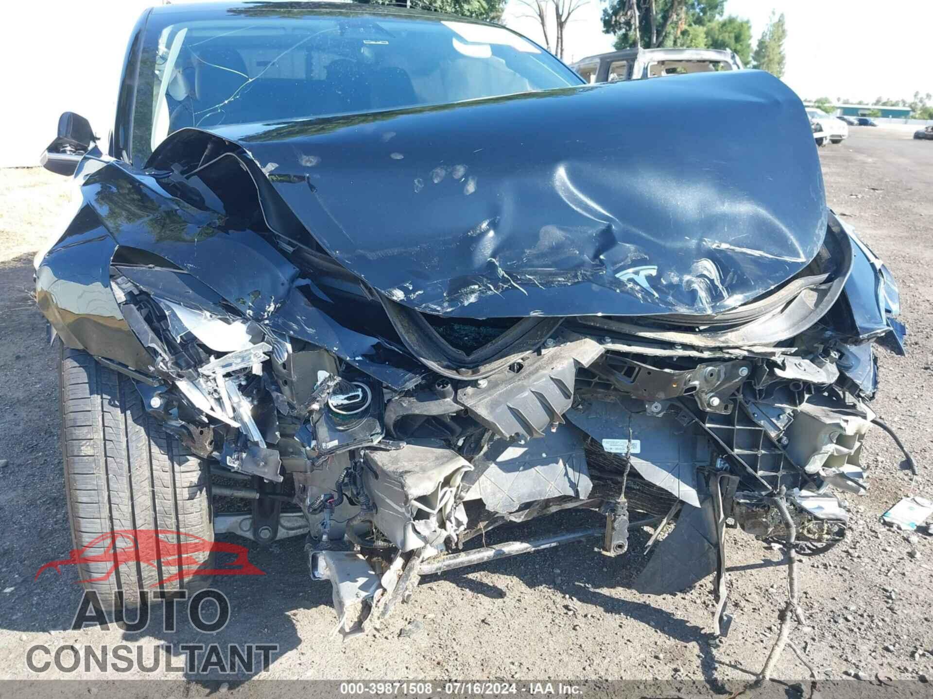 TESLA MODEL 3 2020 - 5YJ3E1EB3LF636660