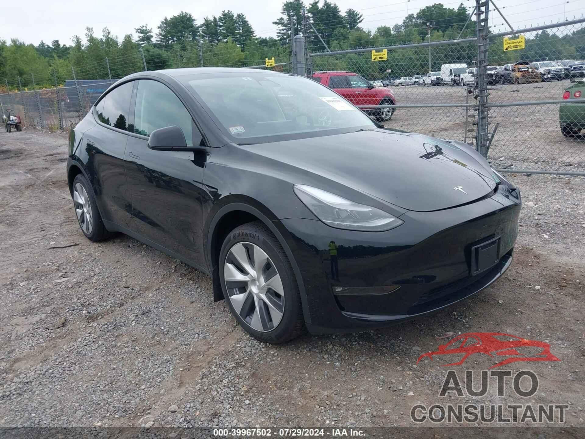 TESLA MODEL Y 2023 - 7SAYGAEE8PF783723