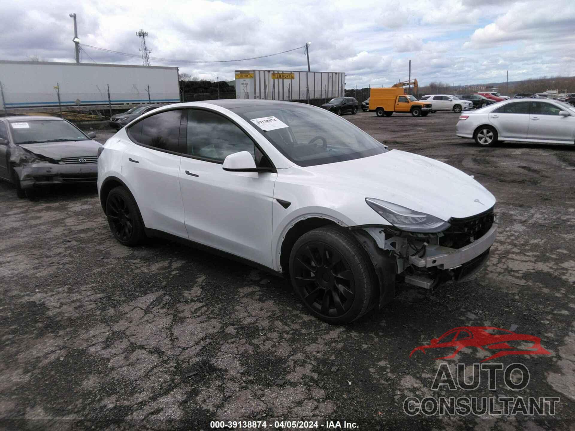 TESLA MODEL Y 2021 - 5YJYGDEE0MF301868