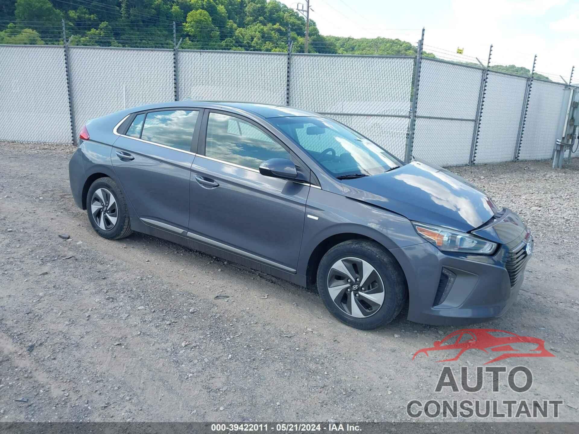 HYUNDAI IONIQ HYBRID 2018 - KMHC75LC1JU064890