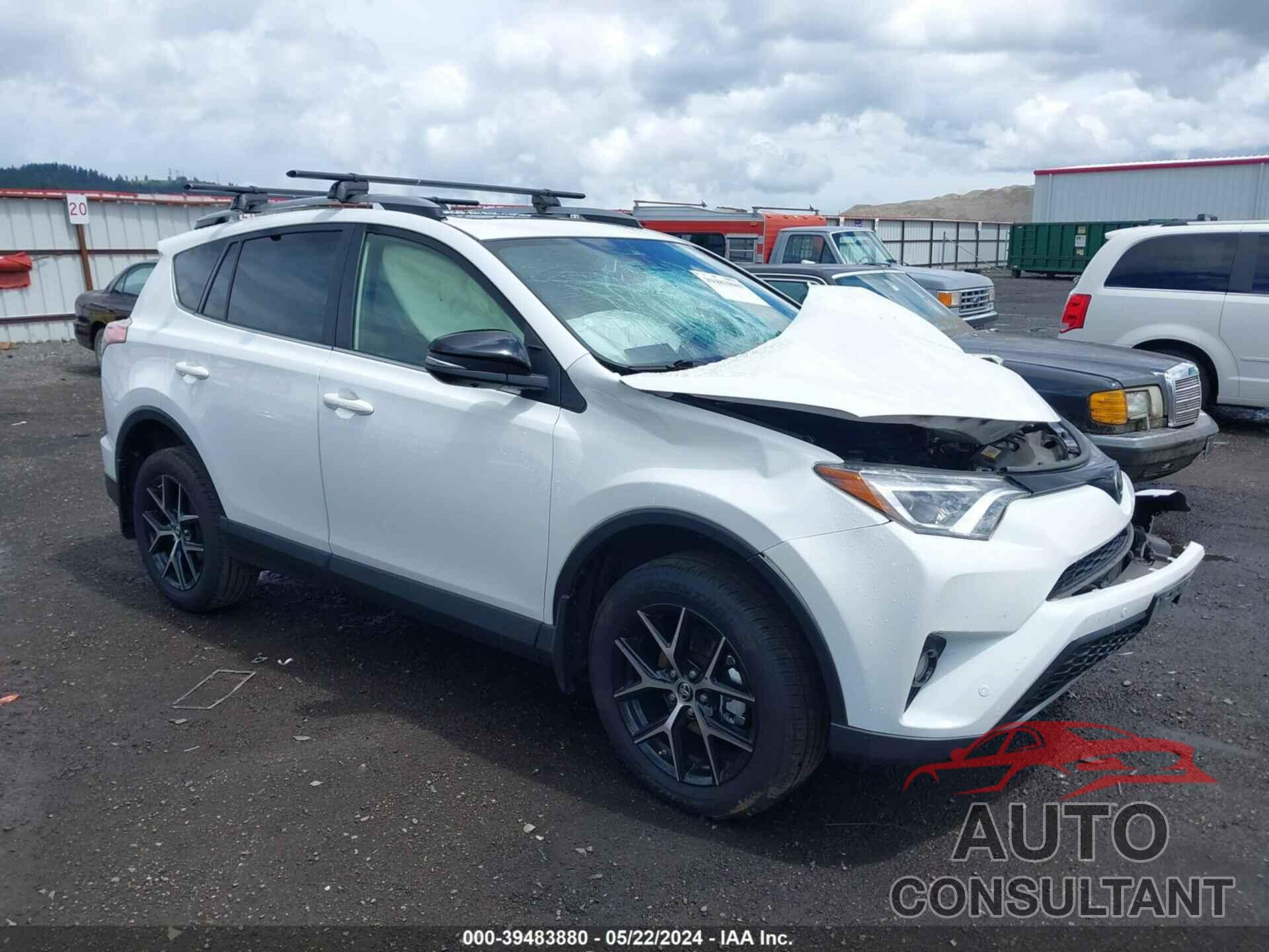 TOYOTA RAV4 2017 - JTMJFREV5HD217804