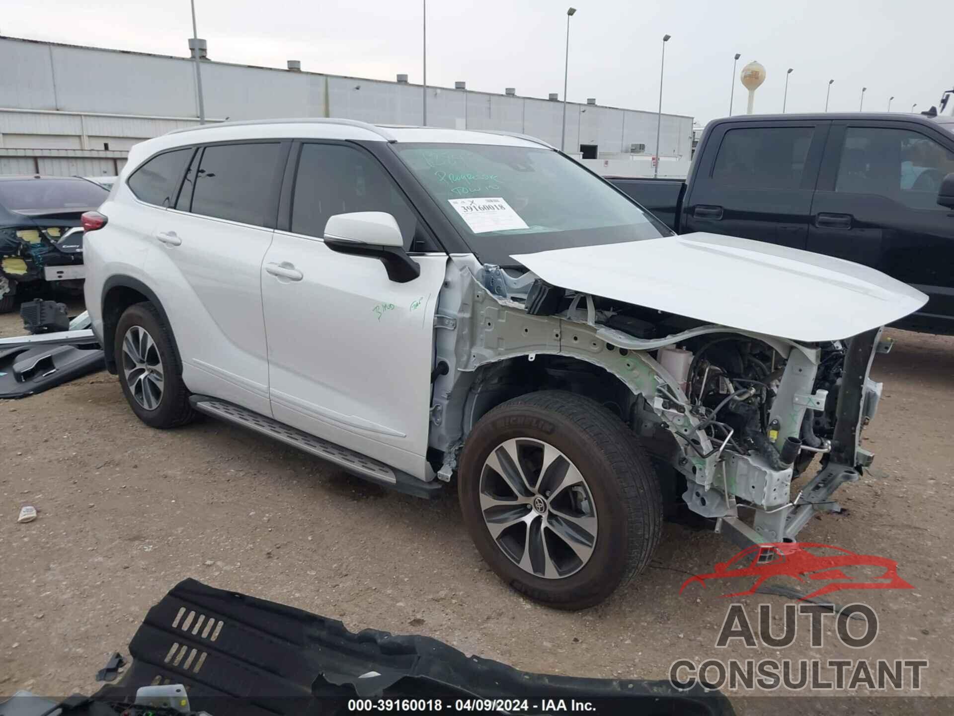 TOYOTA HIGHLANDER 2022 - 5TDGZRBH4NS182463