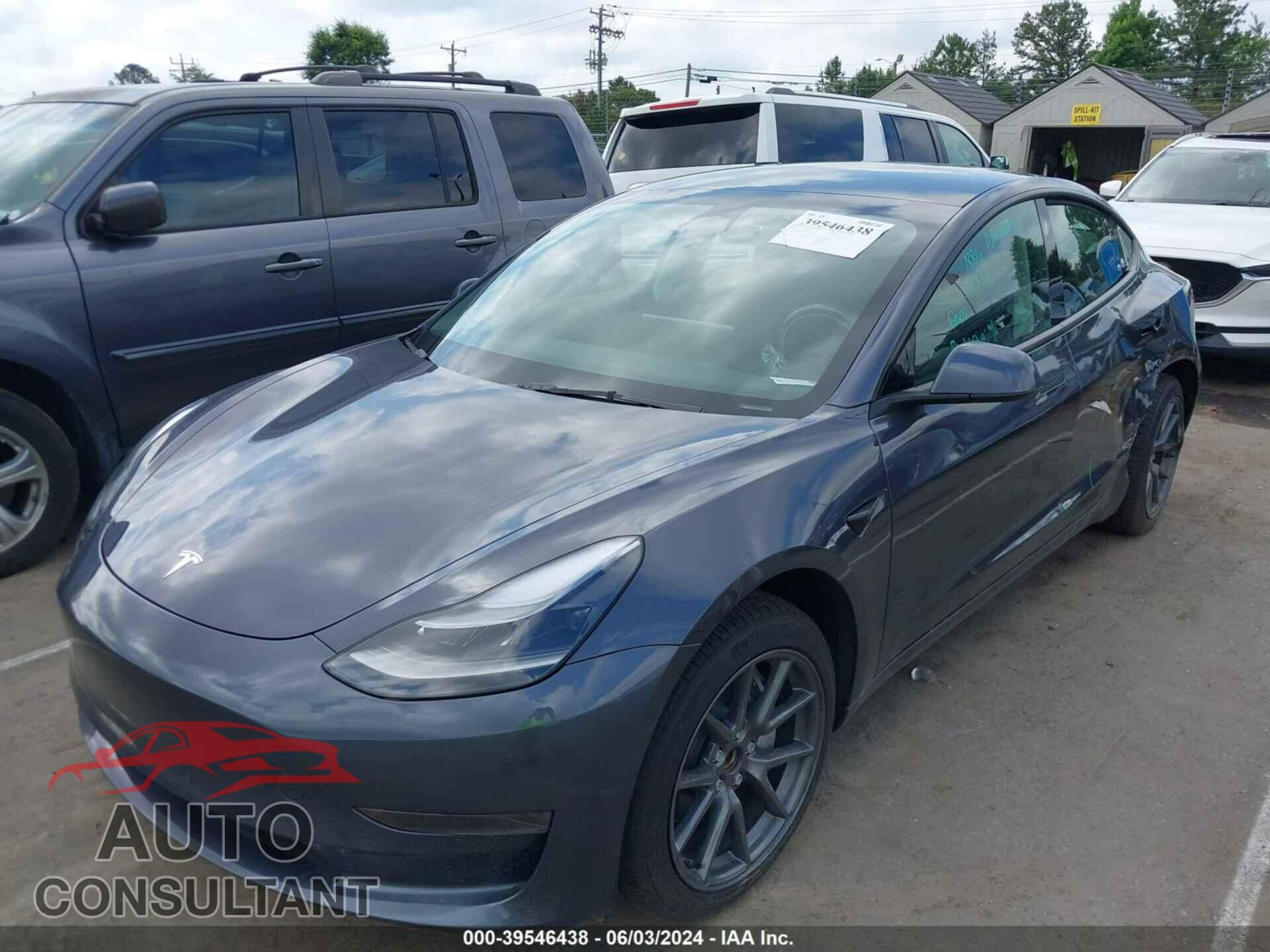 TESLA MODEL 3 2023 - 5YJ3E1EA8PF618894