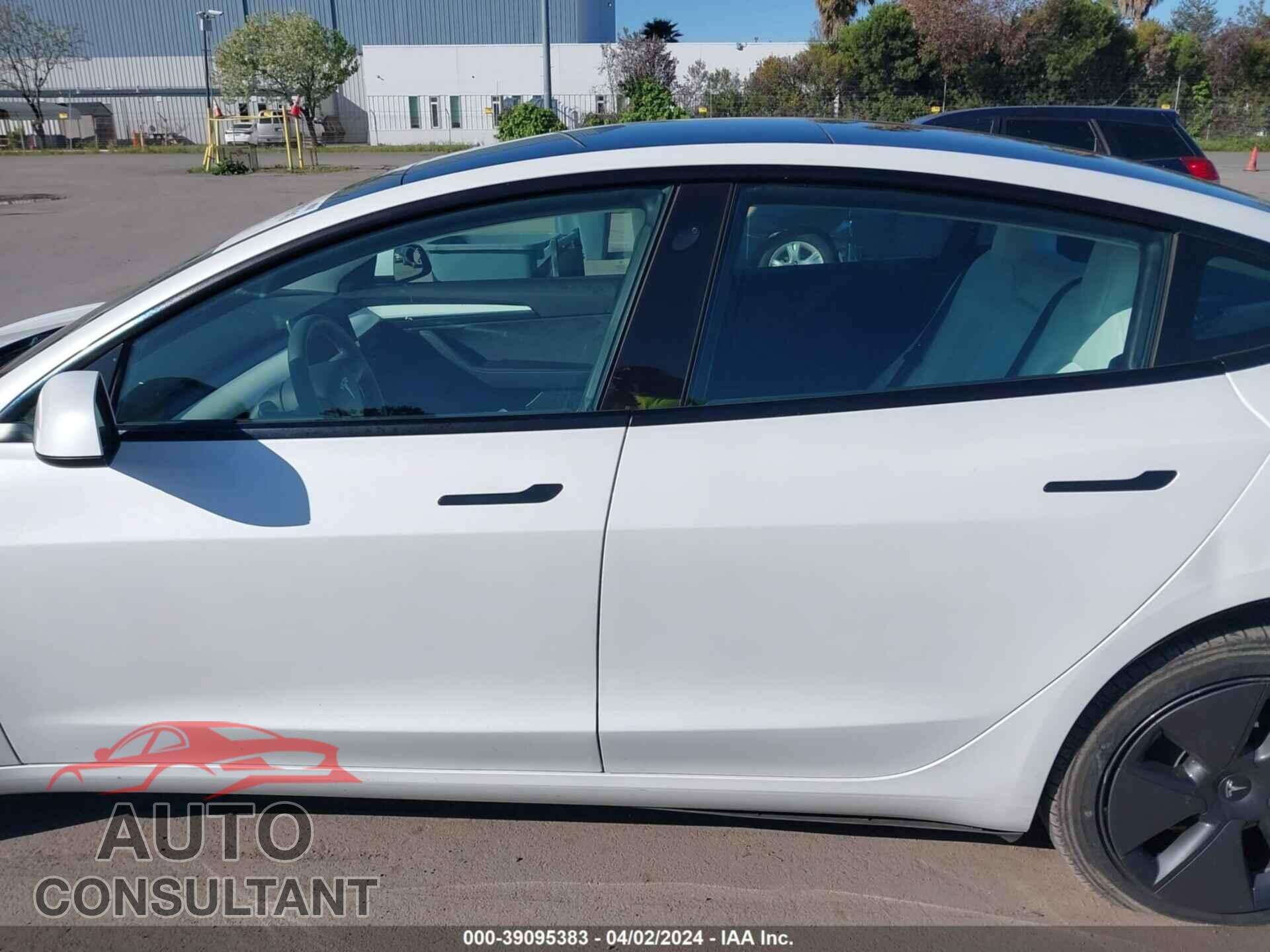 TESLA MODEL 3 2021 - 5YJ3E1EA3MF073487