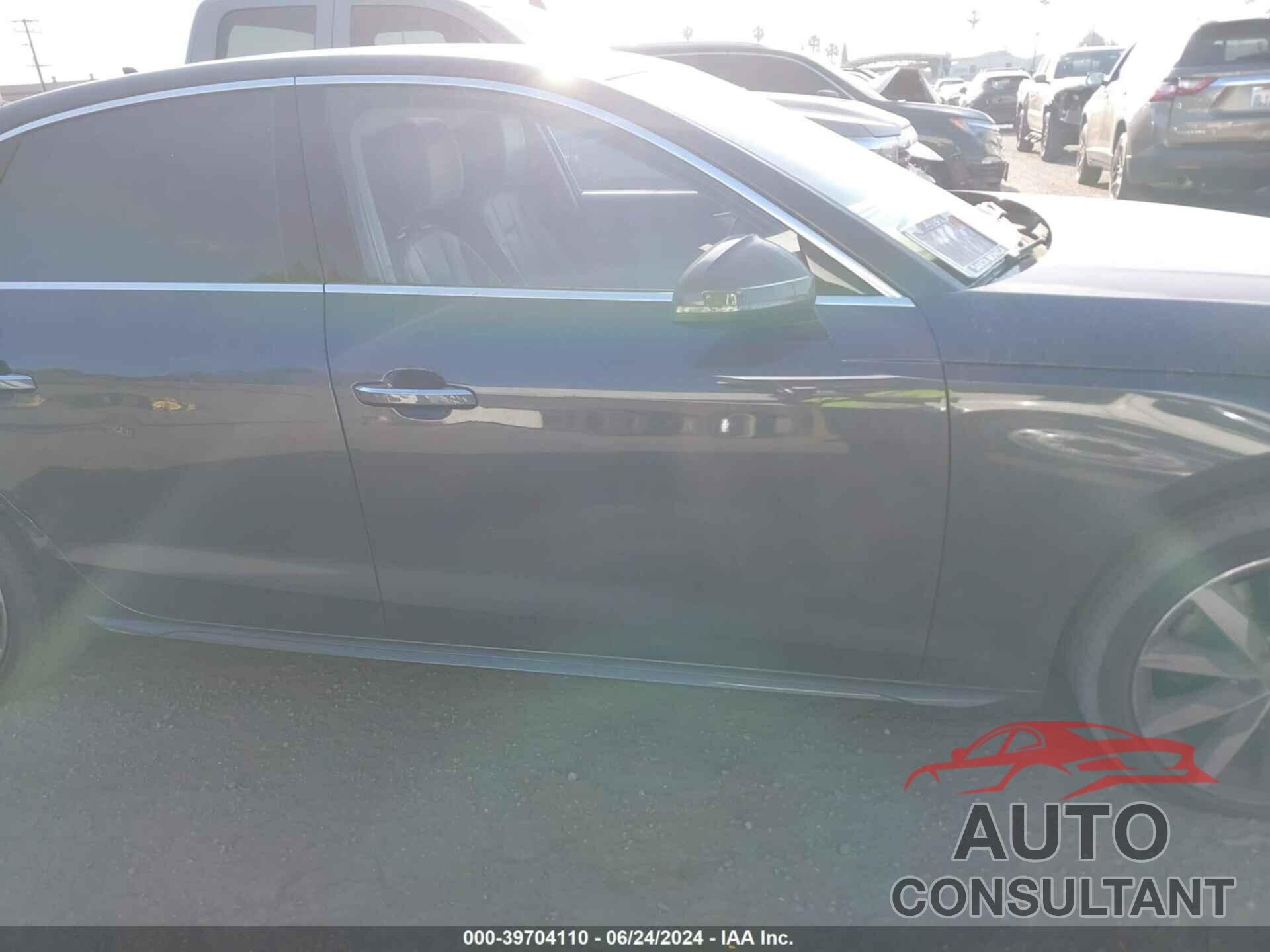 AUDI A4 2020 - WAUHMAF42LA057898