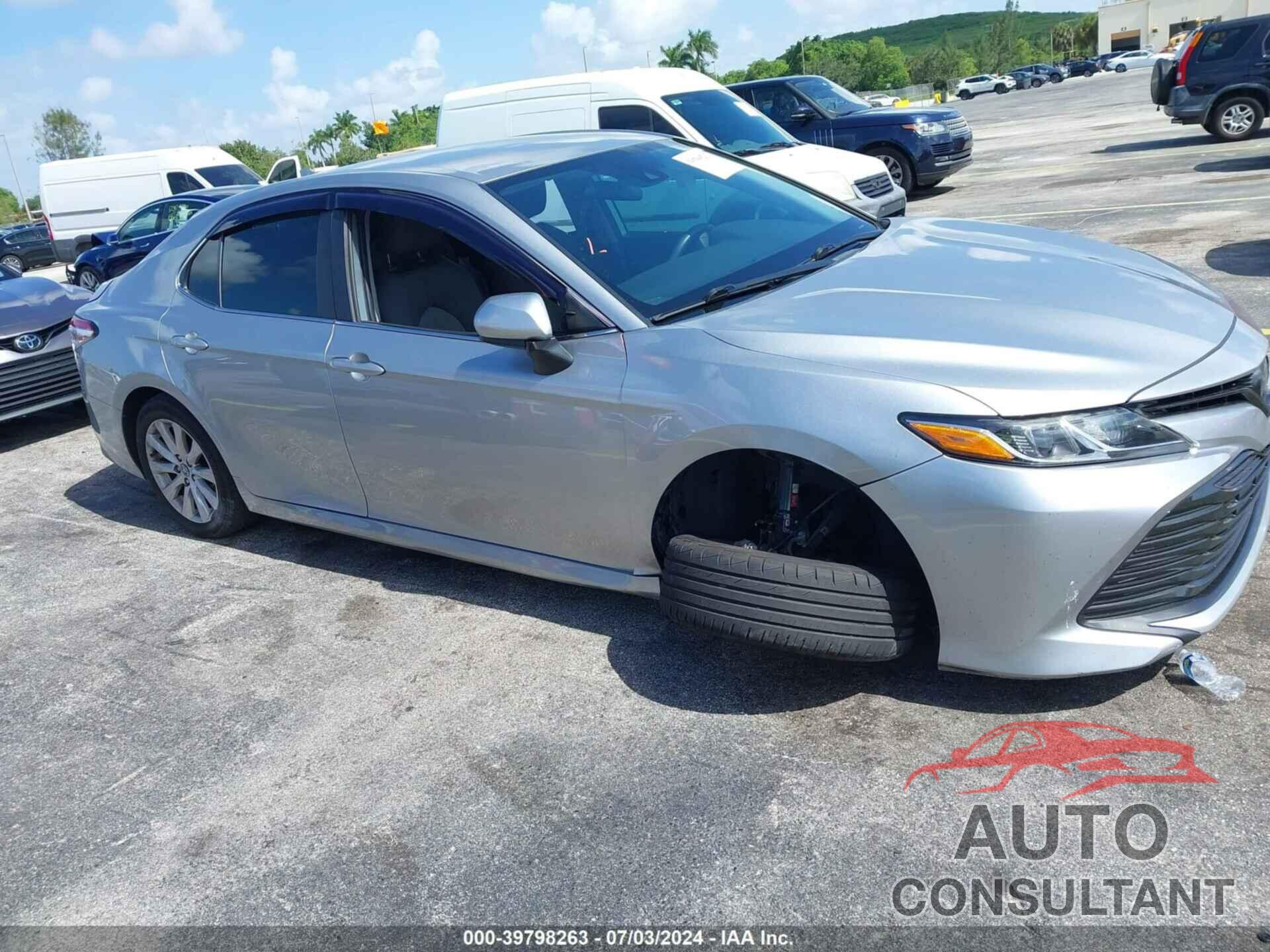 TOYOTA CAMRY 2019 - 4T1B11HK4KU752681