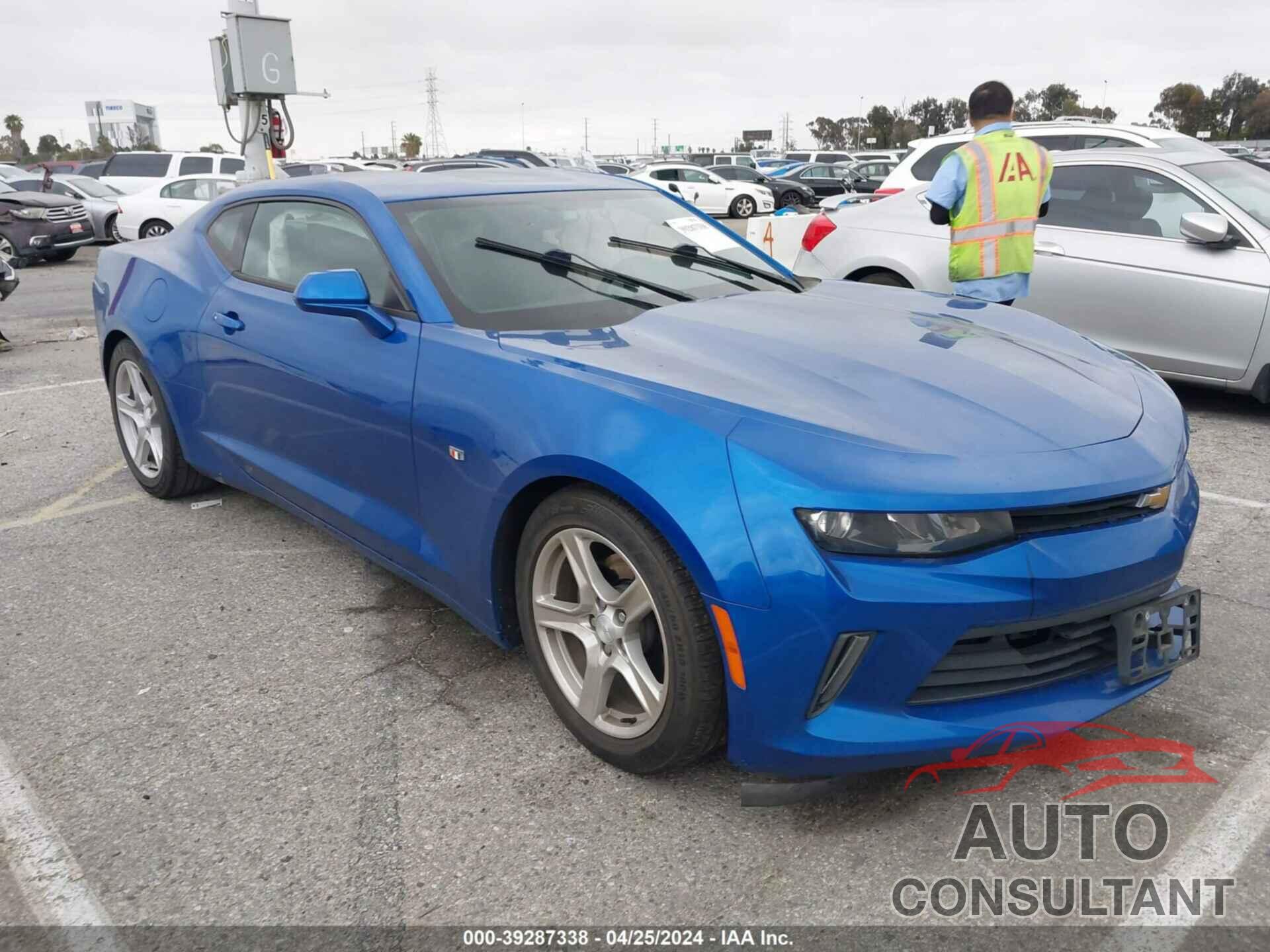 CHEVROLET CAMARO 2018 - 1G1FB1RX1J0134505