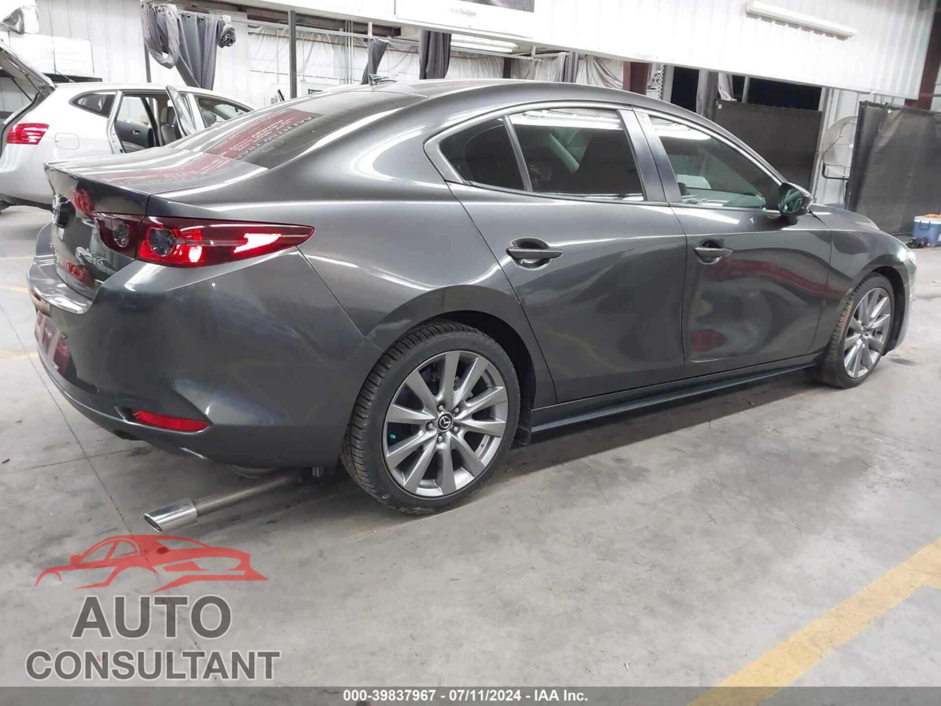 MAZDA 3 2019 - JM1BPACL9K1108758