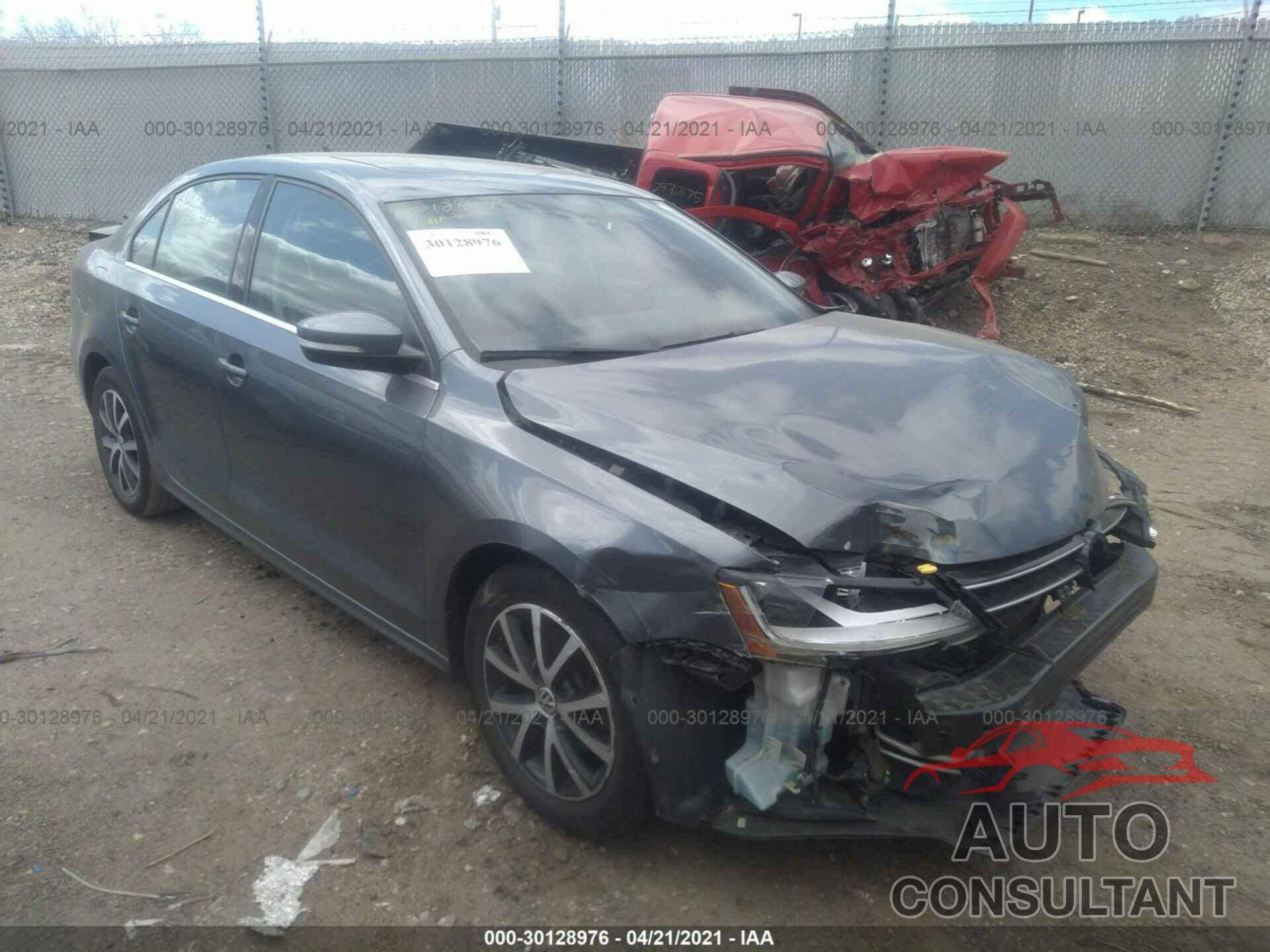 VOLKSWAGEN JETTA 2017 - 3VWB67AJ9HM242587