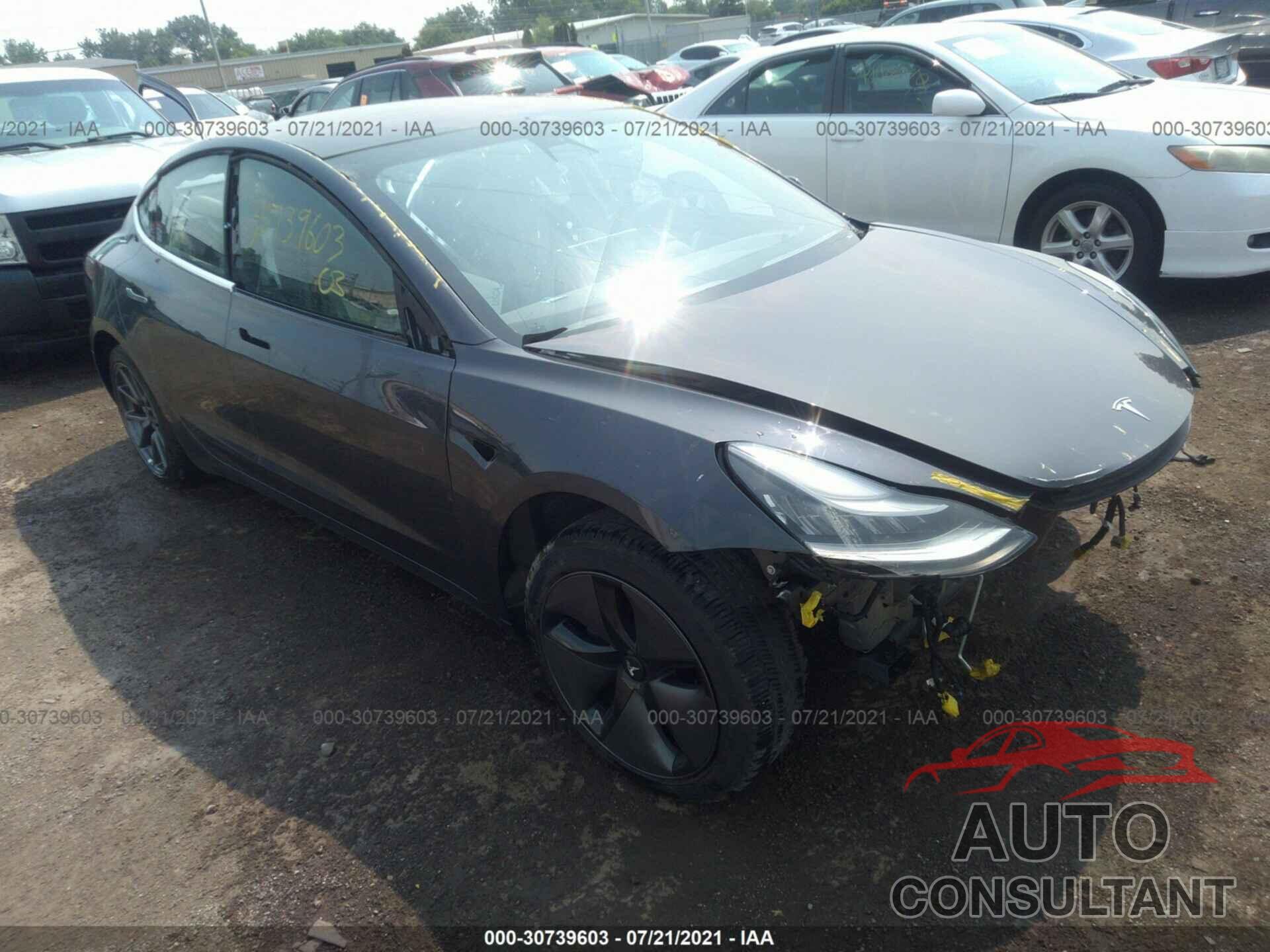 TESLA MODEL 3 2018 - 5YJ3E1EB8JF094064