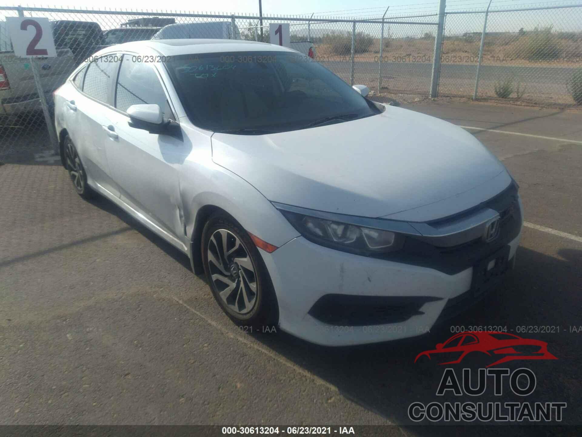 HONDA CIVIC SEDAN 2017 - 19XFC2F75HE051207