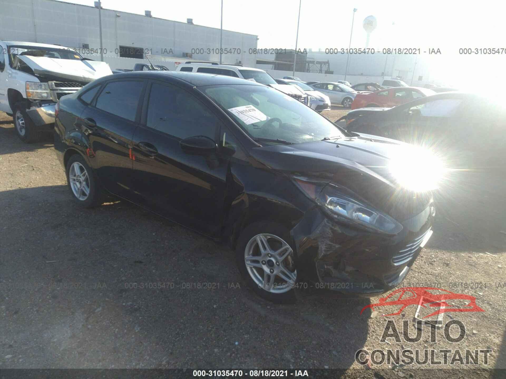 FORD FIESTA 2017 - 3FADP4BJ4HM137533