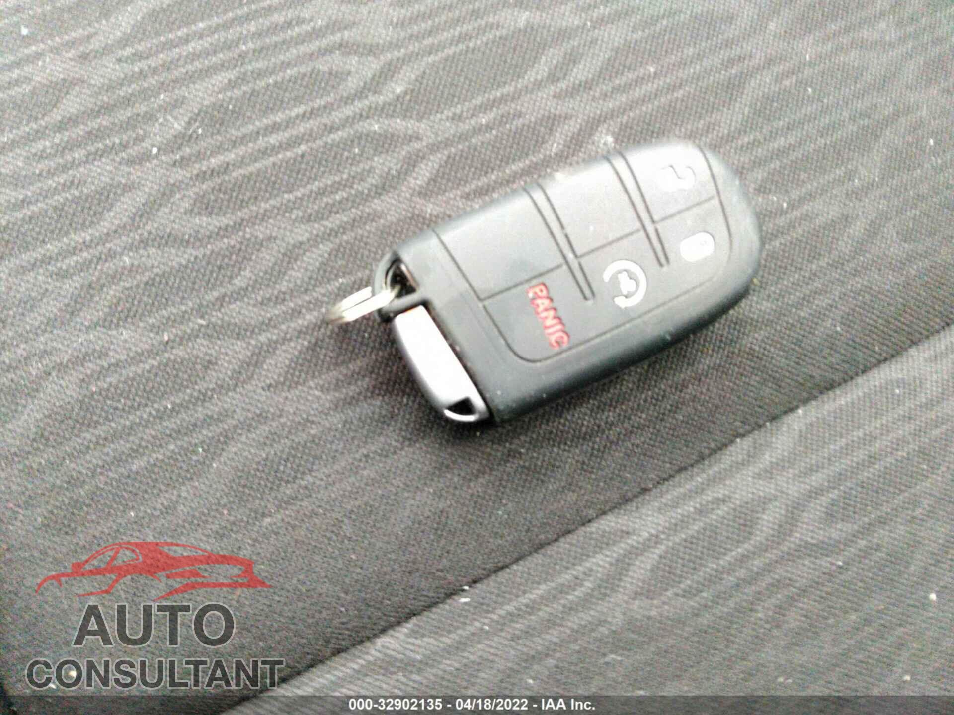 DODGE DURANGO 2021 - 1C4RDJAG5MC558184