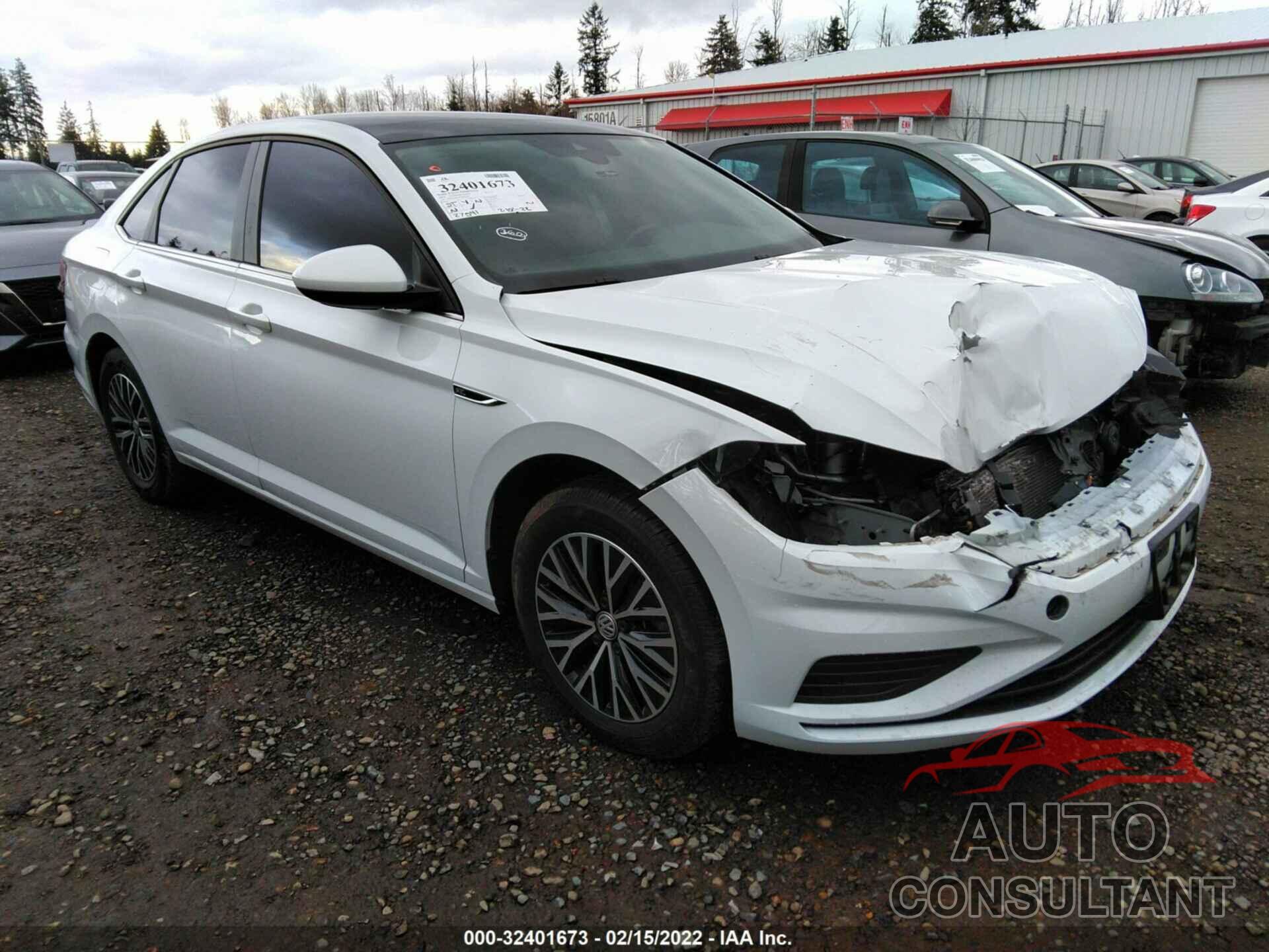 VOLKSWAGEN JETTA 2019 - 3VWE57BU2KM084576