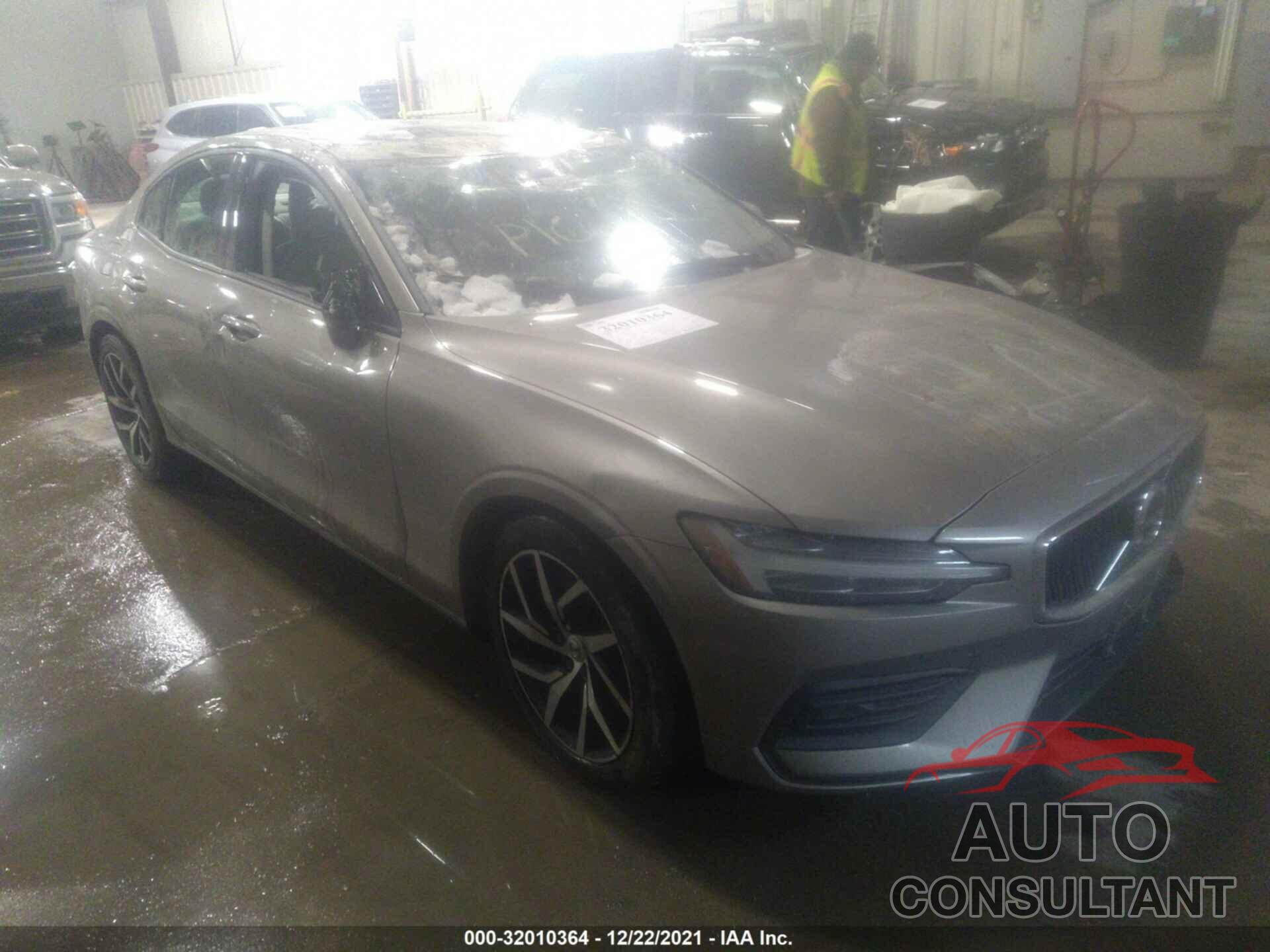 VOLVO S60 2019 - 7JRA22TK9KG004809