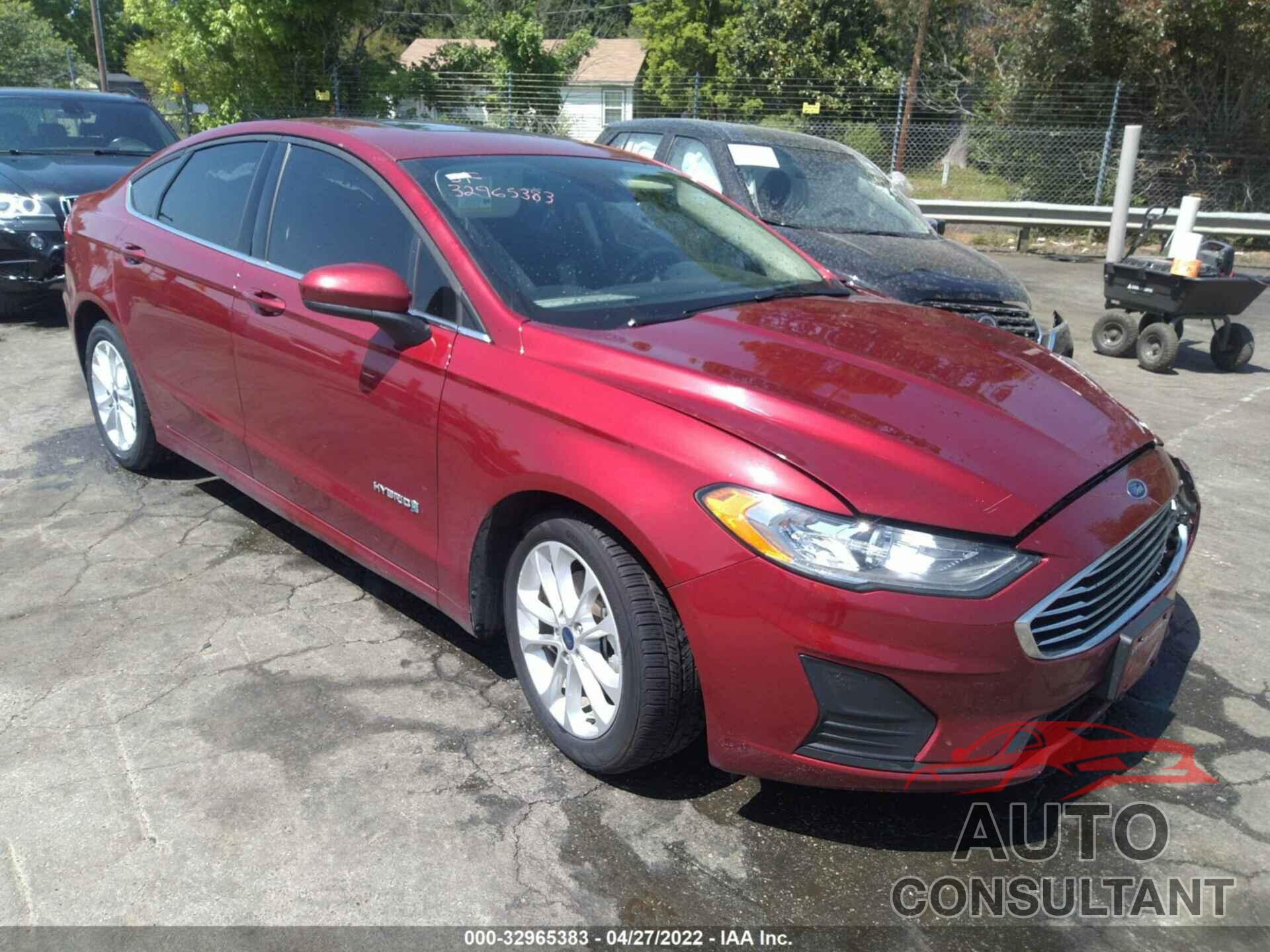 FORD FUSION HYBRID 2019 - 3FA6P0LU4KR243713