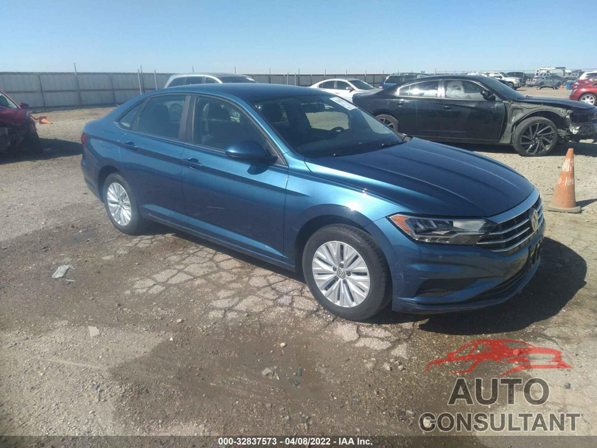 VOLKSWAGEN JETTA 2019 - 3VWCB7BUXKM176003