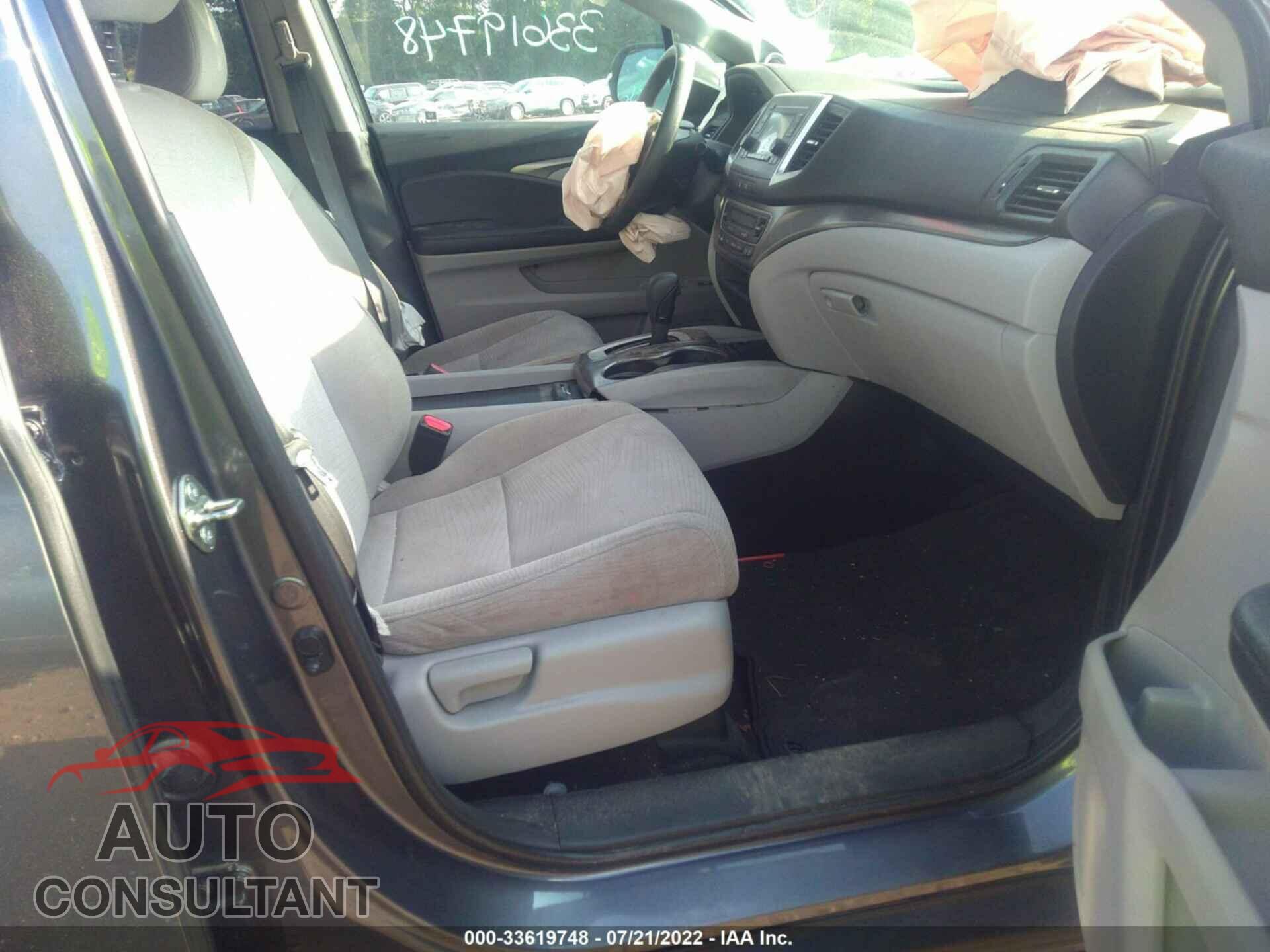 HONDA PILOT 2017 - 5FNYF6H19HB002103