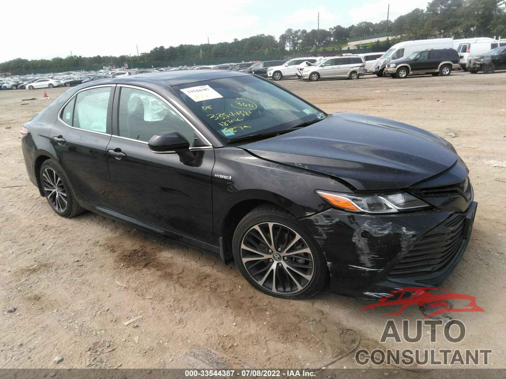 TOYOTA CAMRY 2018 - 4T1B31HK0JU004485
