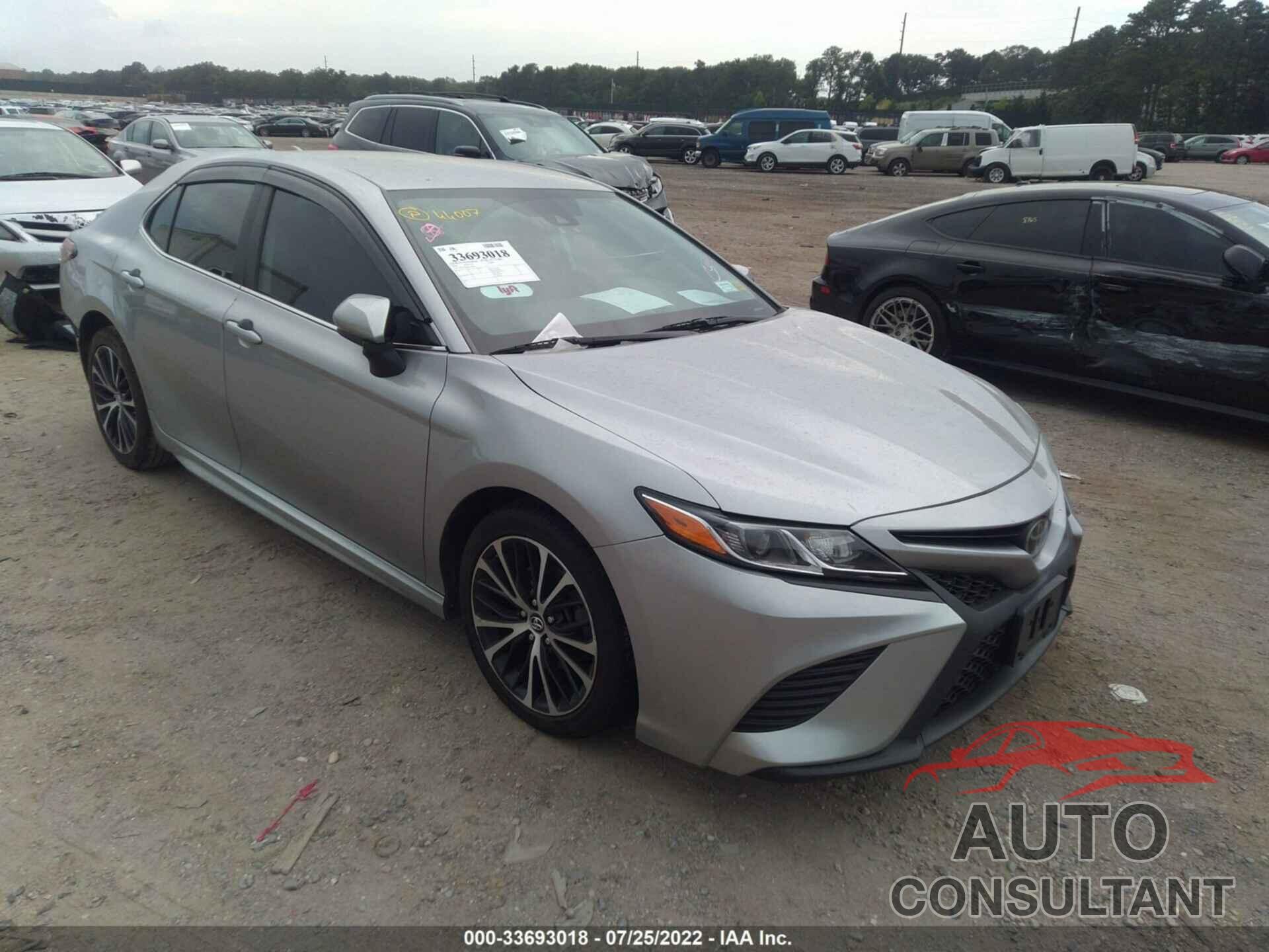 TOYOTA CAMRY 2019 - 4T1B11HK0KU200238