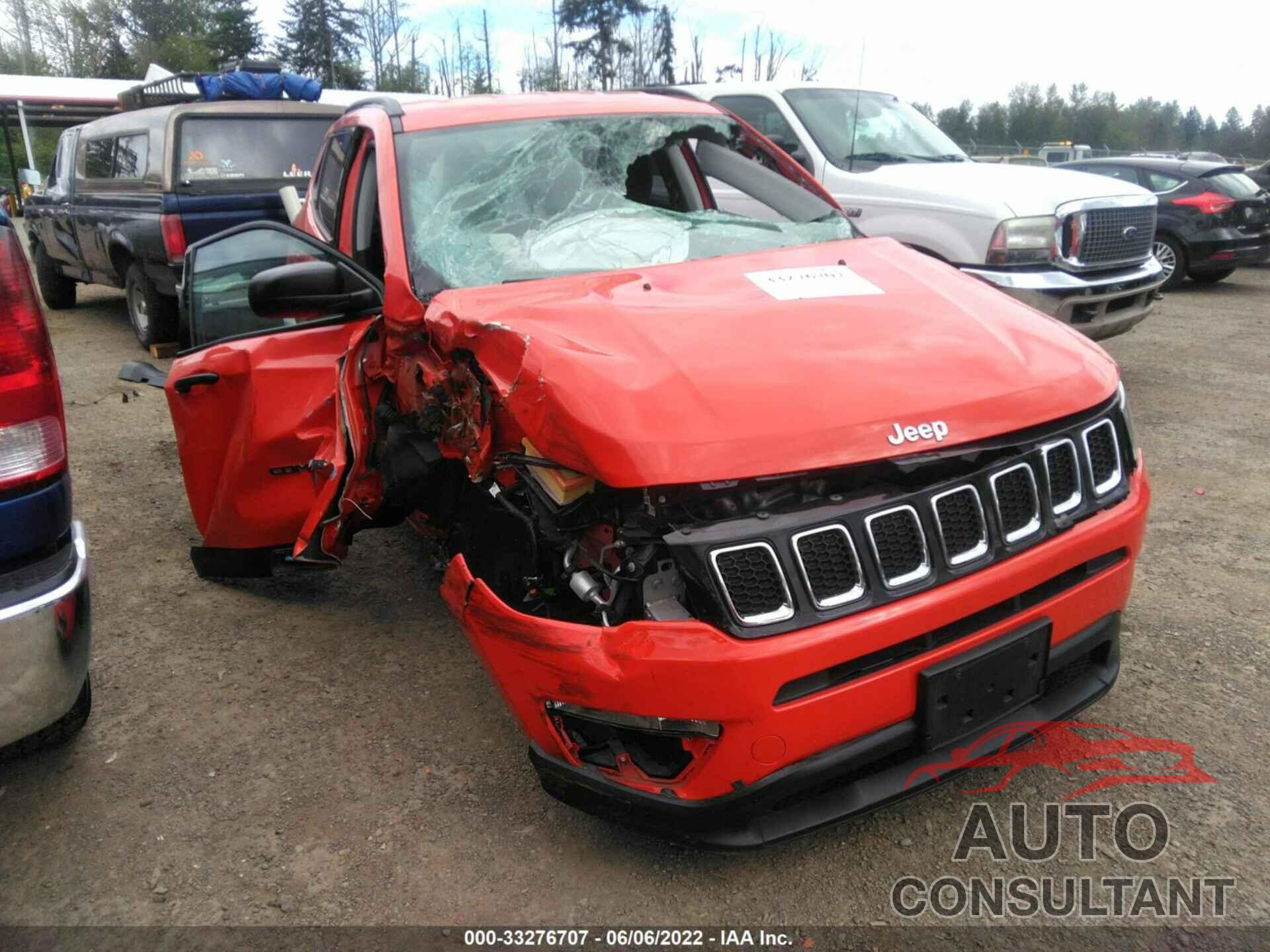JEEP COMPASS 2018 - 3C4NJDAB8JT114746