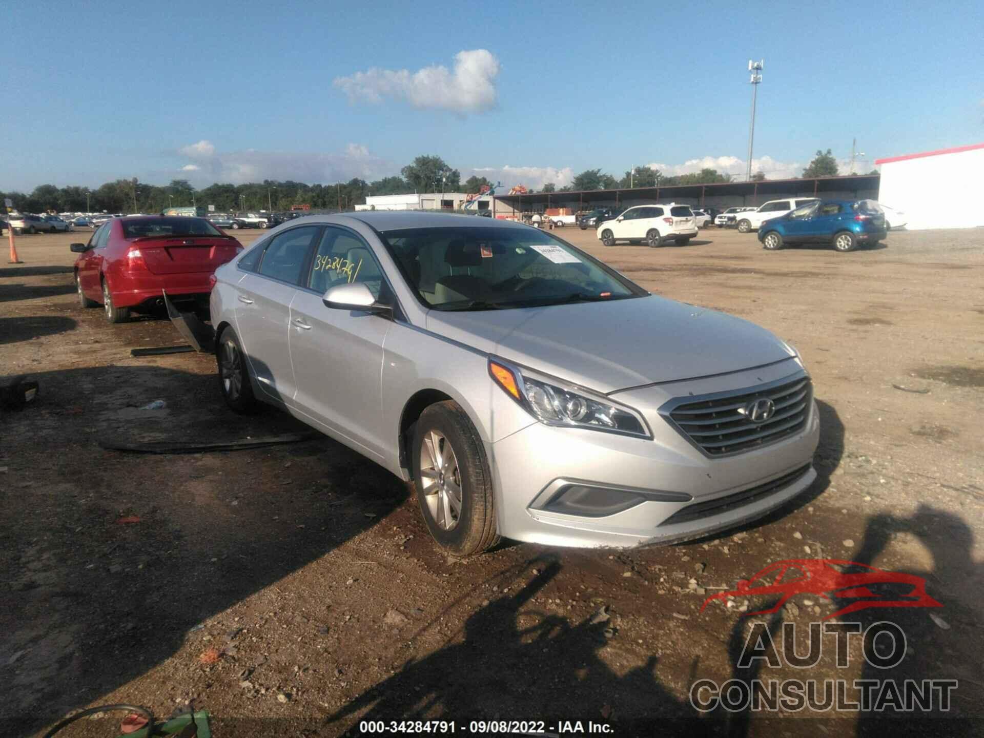 HYUNDAI SONATA 2017 - 5NPE24AF7HH493393