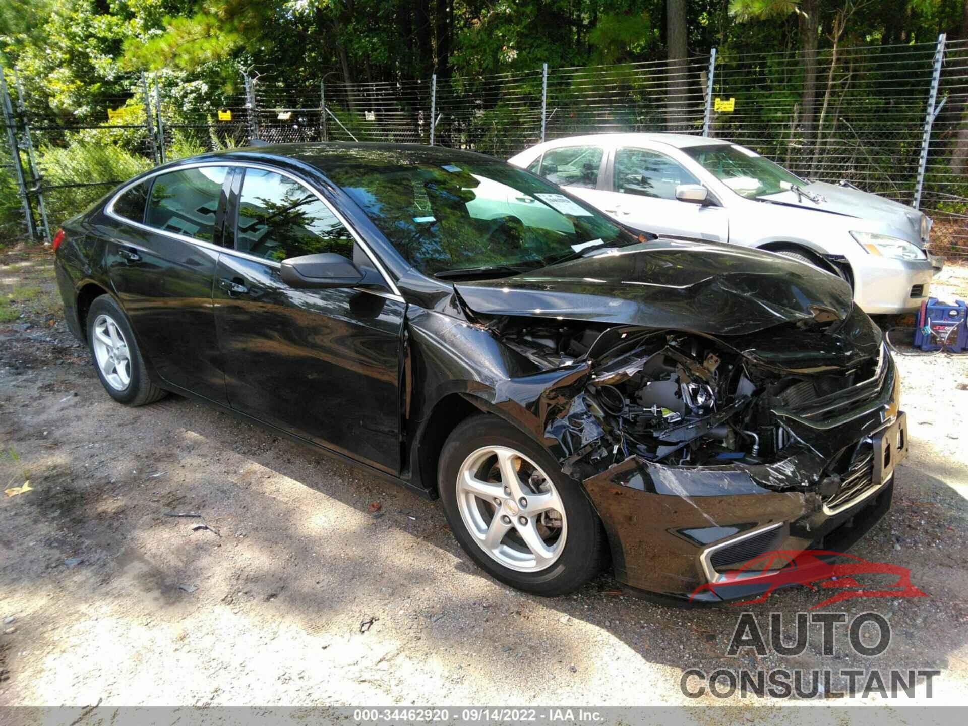 CHEVROLET MALIBU 2018 - 1G1ZB5ST0JF232921
