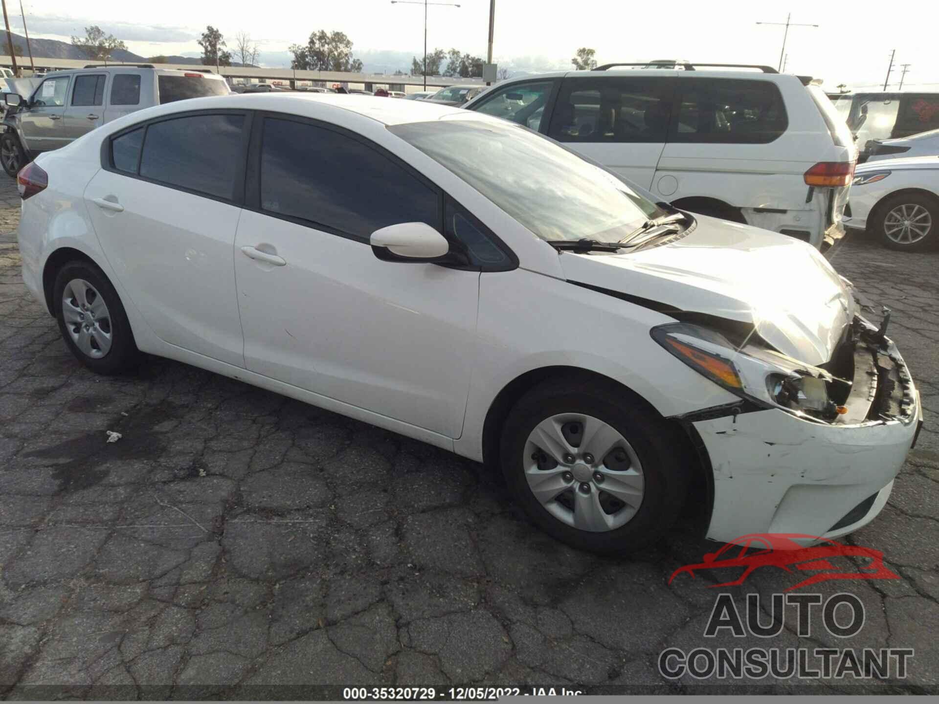 KIA FORTE 2018 - 3KPFK4A70JE254257