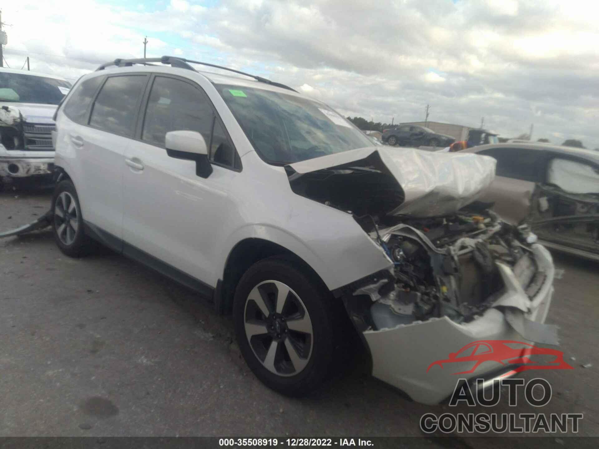 SUBARU FORESTER 2017 - JF2SJAGC7HH444471