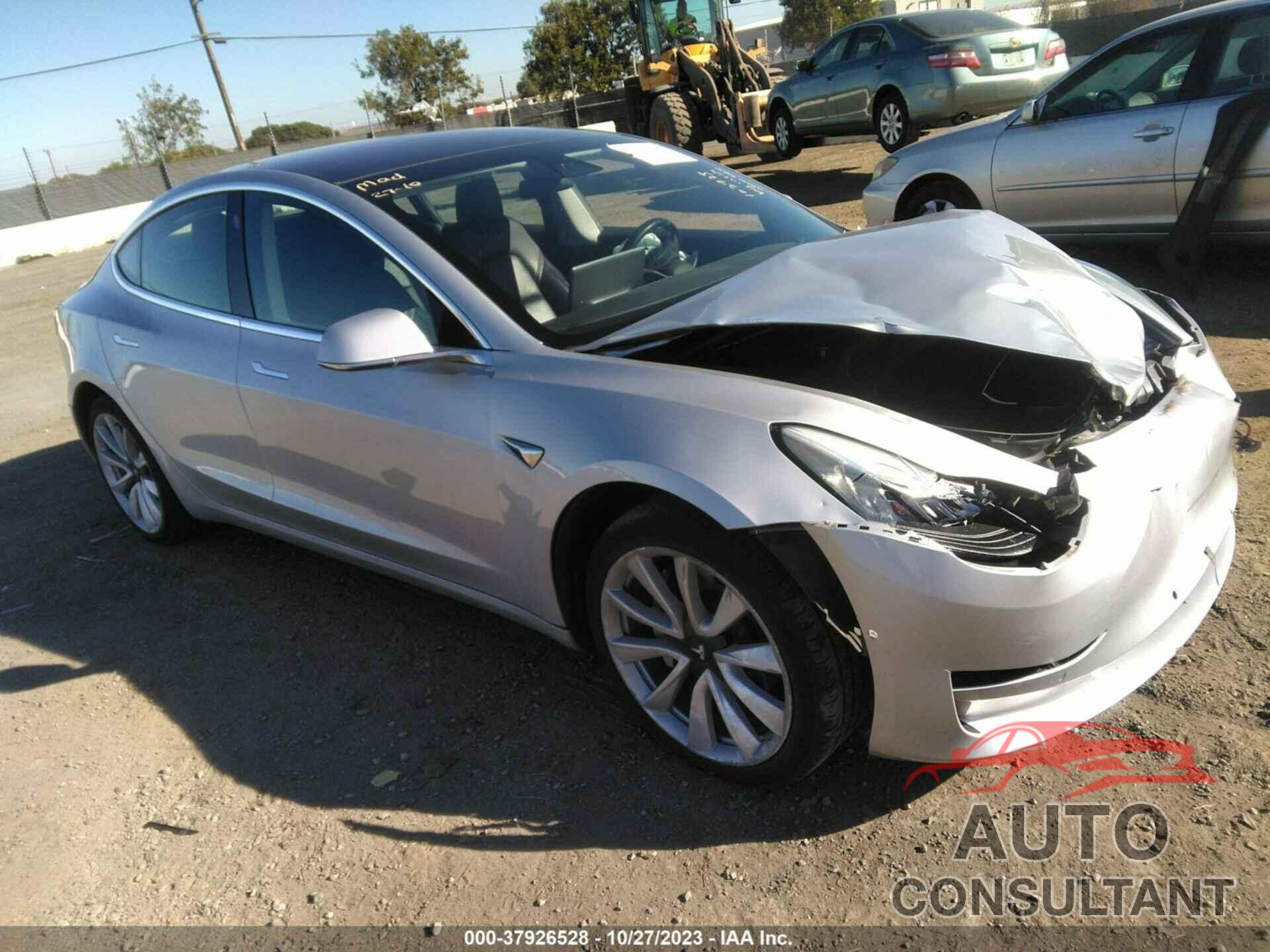 TESLA MODEL 3 2018 - 5YJ3E1EB4JF089363