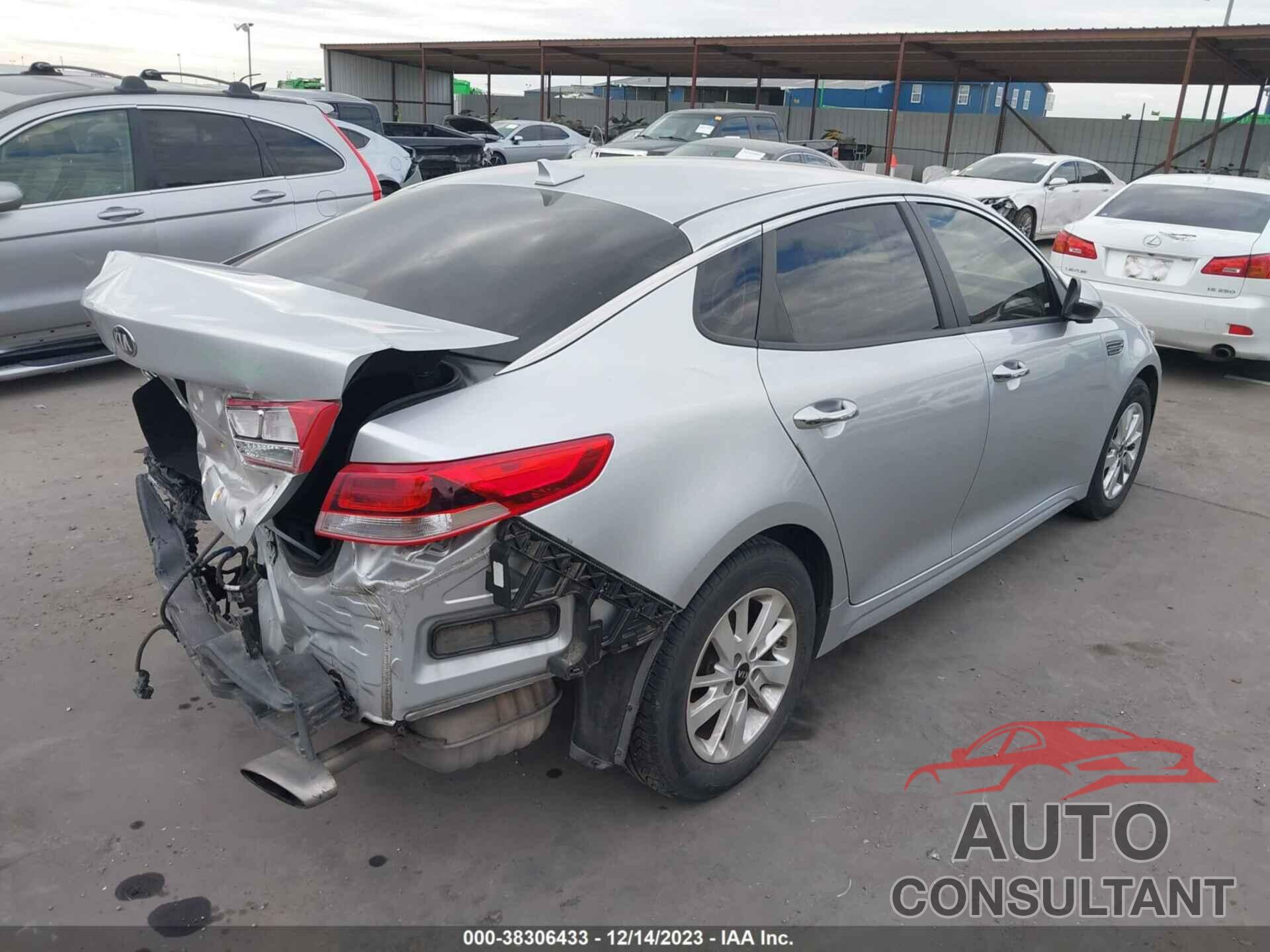 KIA OPTIMA 2019 - 5XXGT4L31KG275784