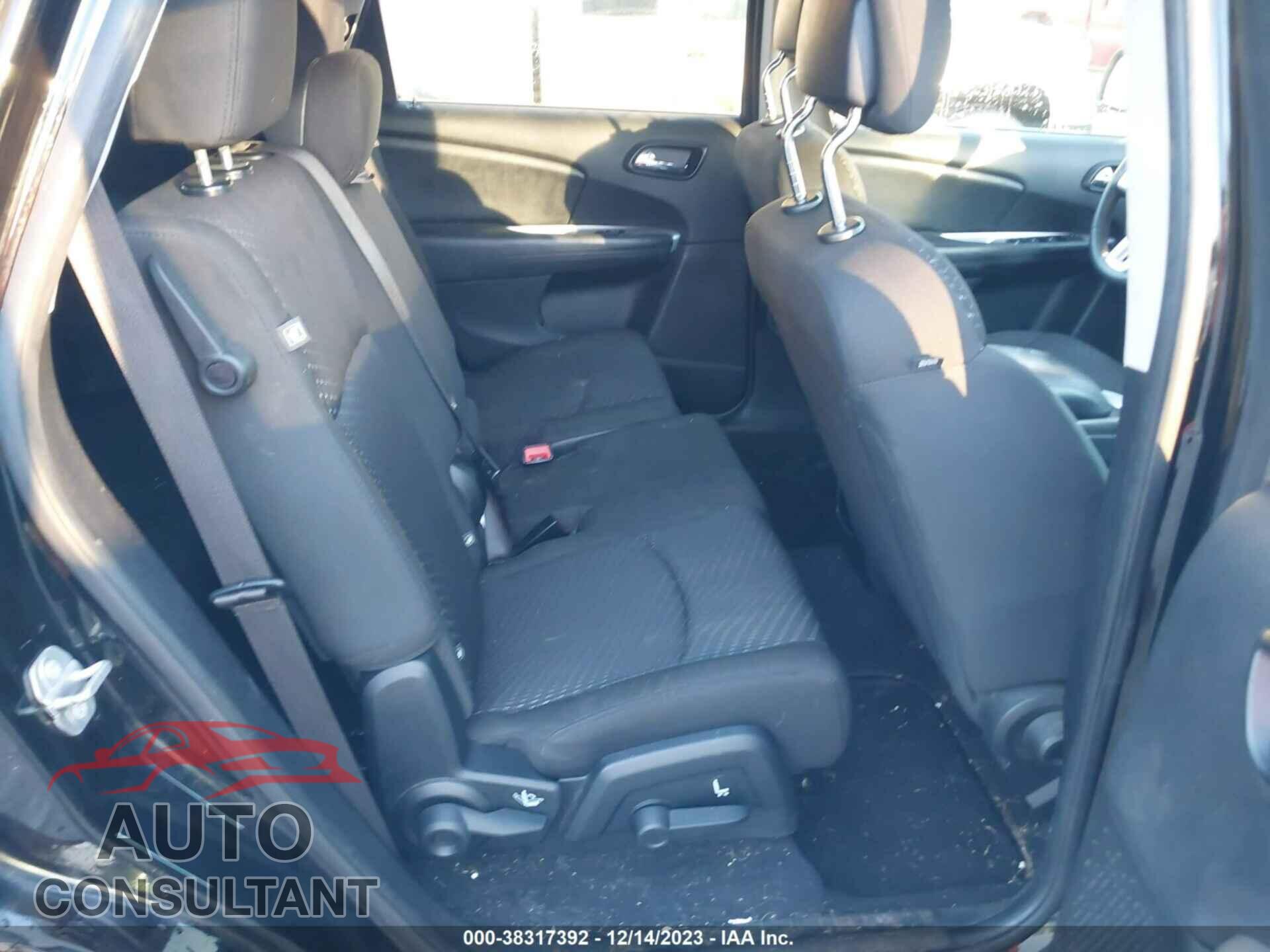 DODGE JOURNEY 2017 - 3C4PDCAB8HT670401