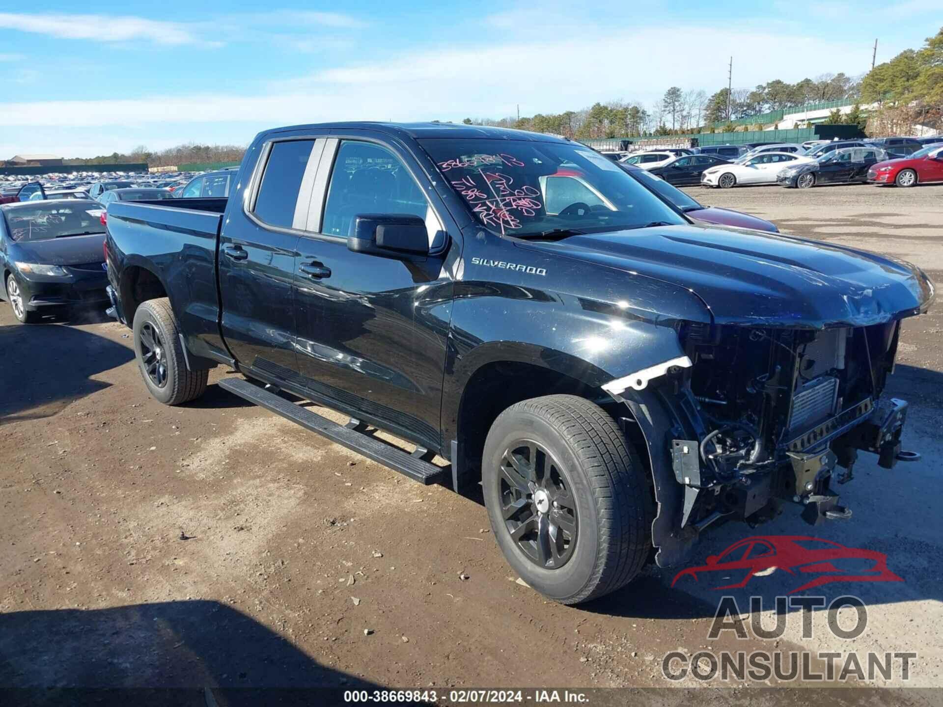 CHEVROLET SILVERADO 1500 2019 - 1GCRYEEKXKZ194347